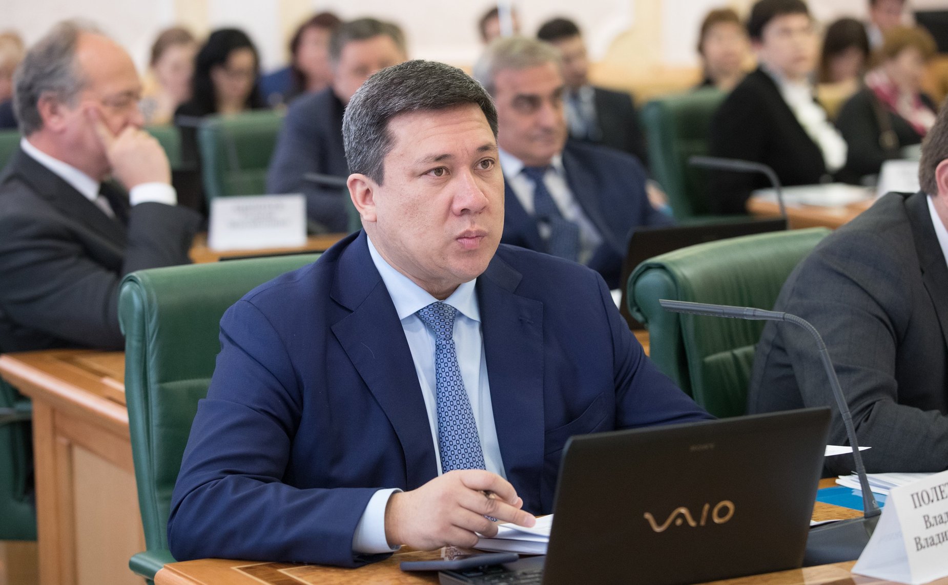 В. Полетаев