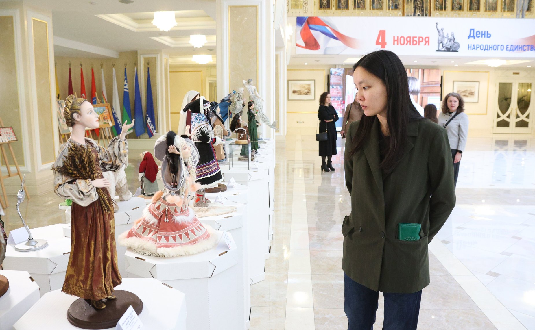 Открытие выставки, приуроченной к Дню народного единства, в рамках Фестиваля православной культуры и традиций малых городов и сельских поселений Руси «София»