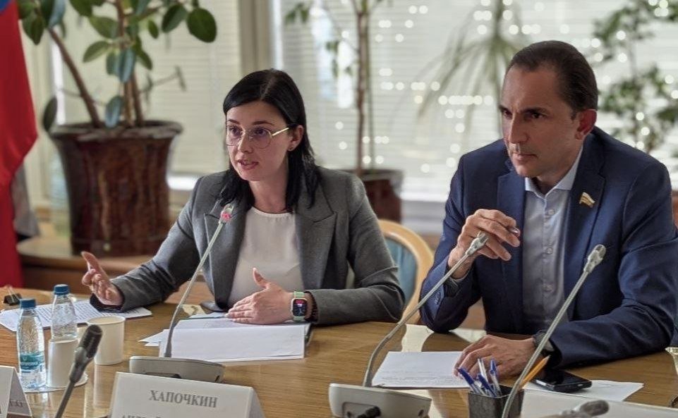 Сенаторы приняли участие в рабочем совещании в Государственной Думе РФ, посвящённом подготовке поправок ко второму чтению федерального закона №414-ФЗ