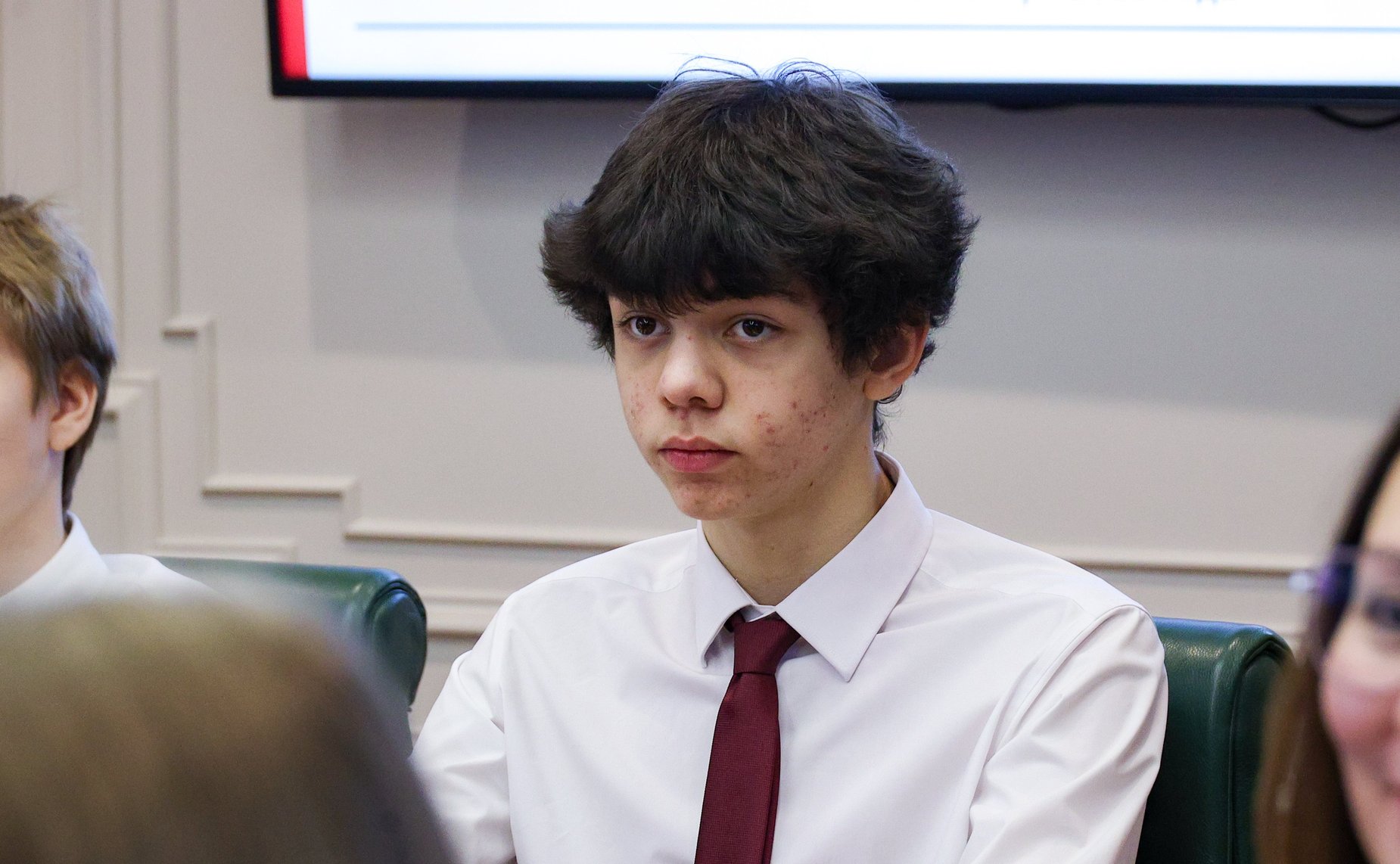 Наталья Комарова провела встречу с учащимися 10–11 класса