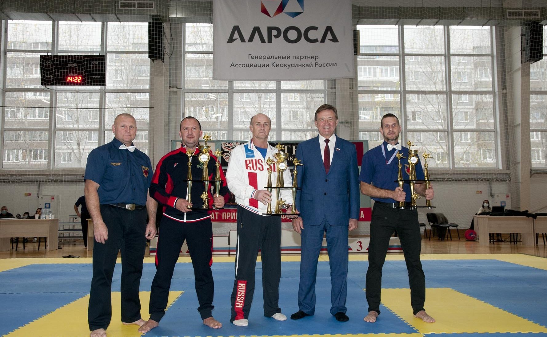 Сергей Рябухин во время рабочей поездки в Ульяновскую область посетил несколько спортивных мероприятий