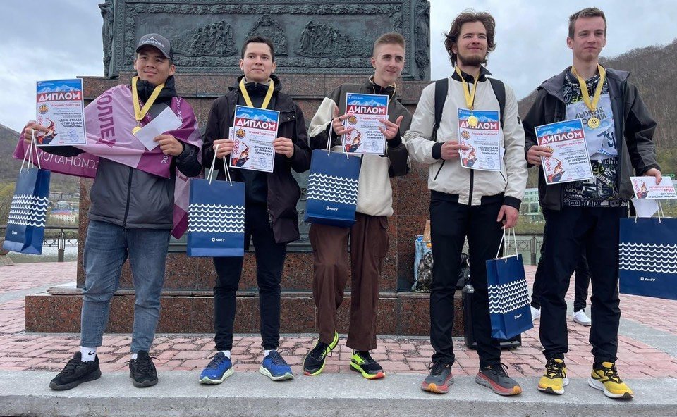 Валерий Пономарев в ходе работы в регионе дал старт ежегодным соревнованиям между студентами