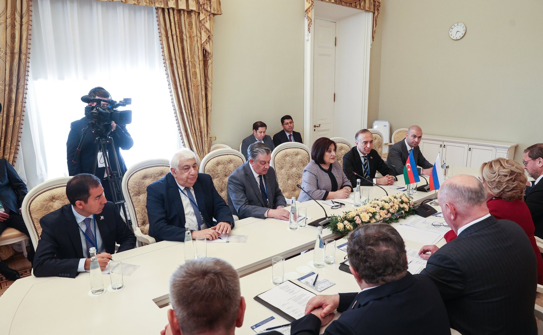 Валентина Матвиенко провела встречу с Председателем Милли Меджлиса Азербайджанской Республики Сагибой Гафаровой