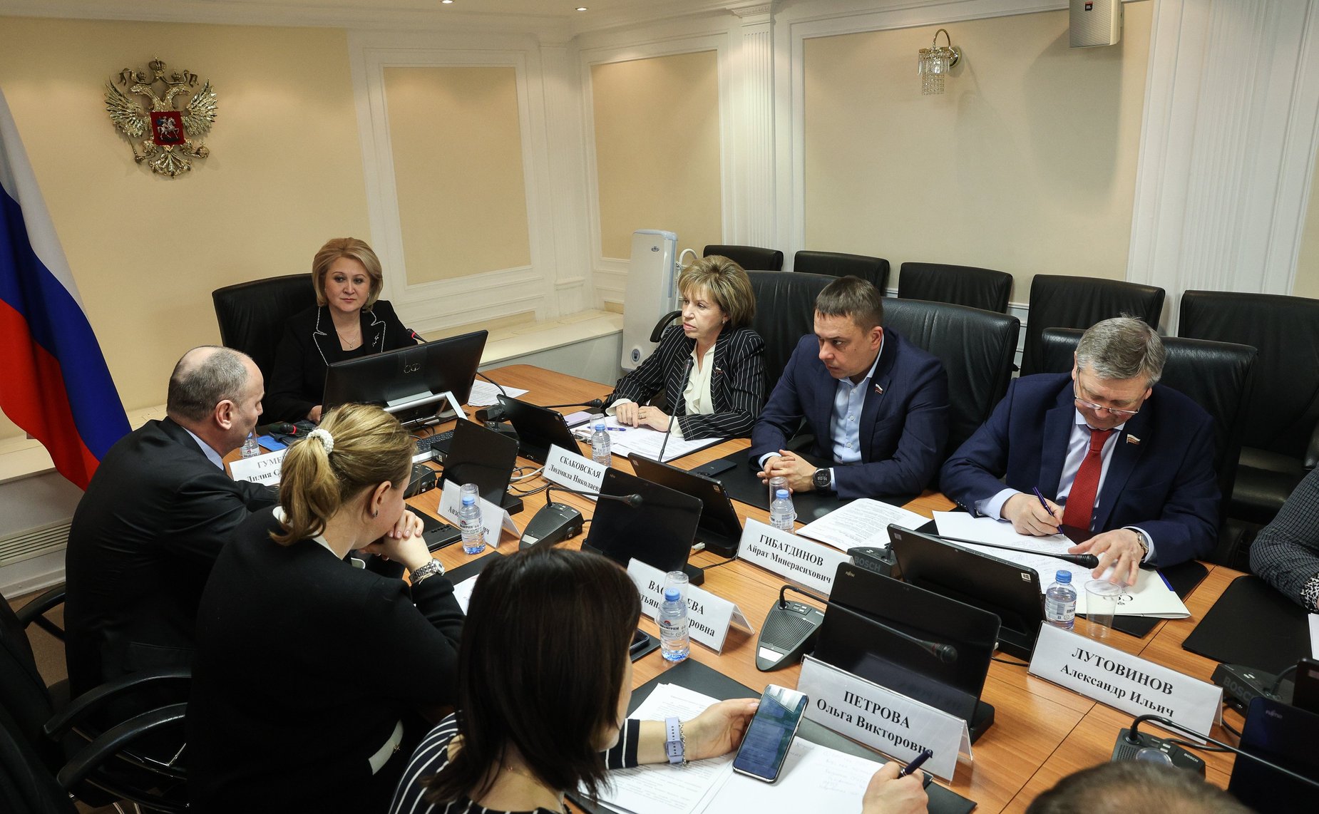 Круглый стол Комитета Совета Федерации по науке, образованию и культуре «Снижение бюрократической нагрузки в системе образования»