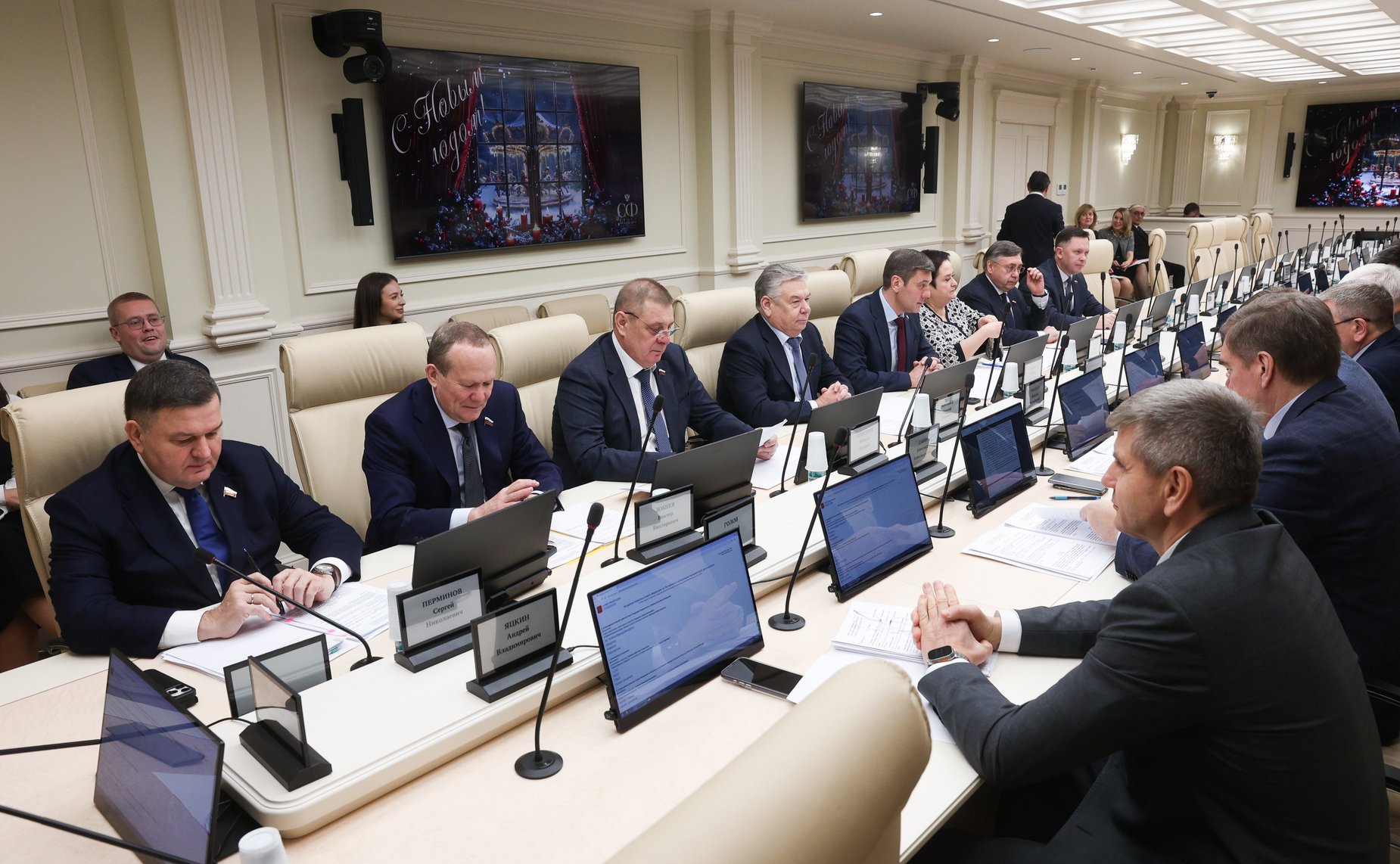 Заседание Комитета Совета Федерации по Регламенту и организации парламентской деятельности