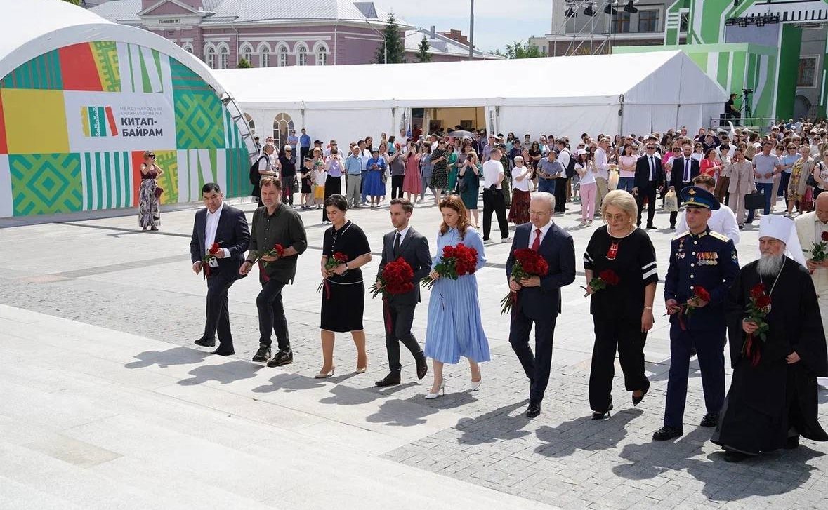 Лилия Гумерова приняла участие в III Международной книжной ярмарке «Китап-Байрам» в Уфе