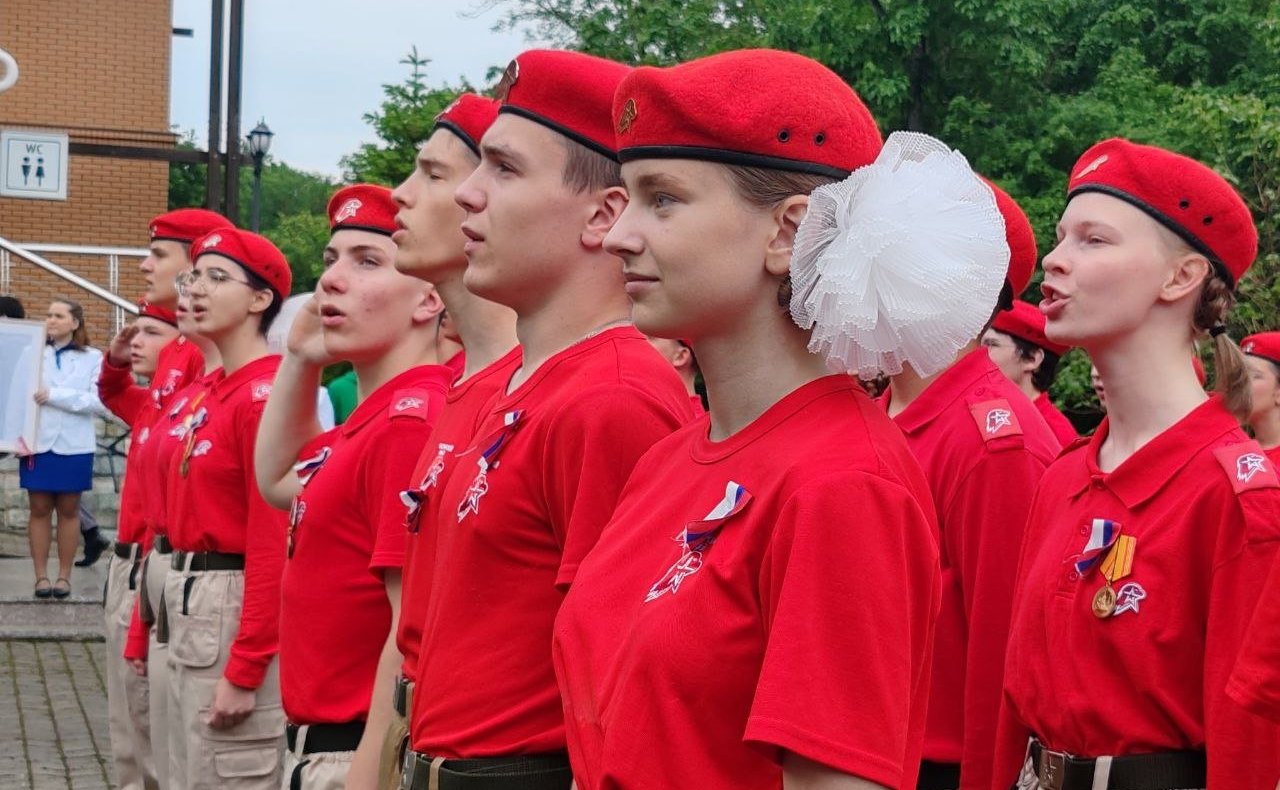 Александр Ролик совместно с Губернатором Приморья Олегом Кожемяко принял участие в торжественной церемонии открытия филиала Всероссийского детского центра «Океан» — Центра воспитательных технологий «Маяк»