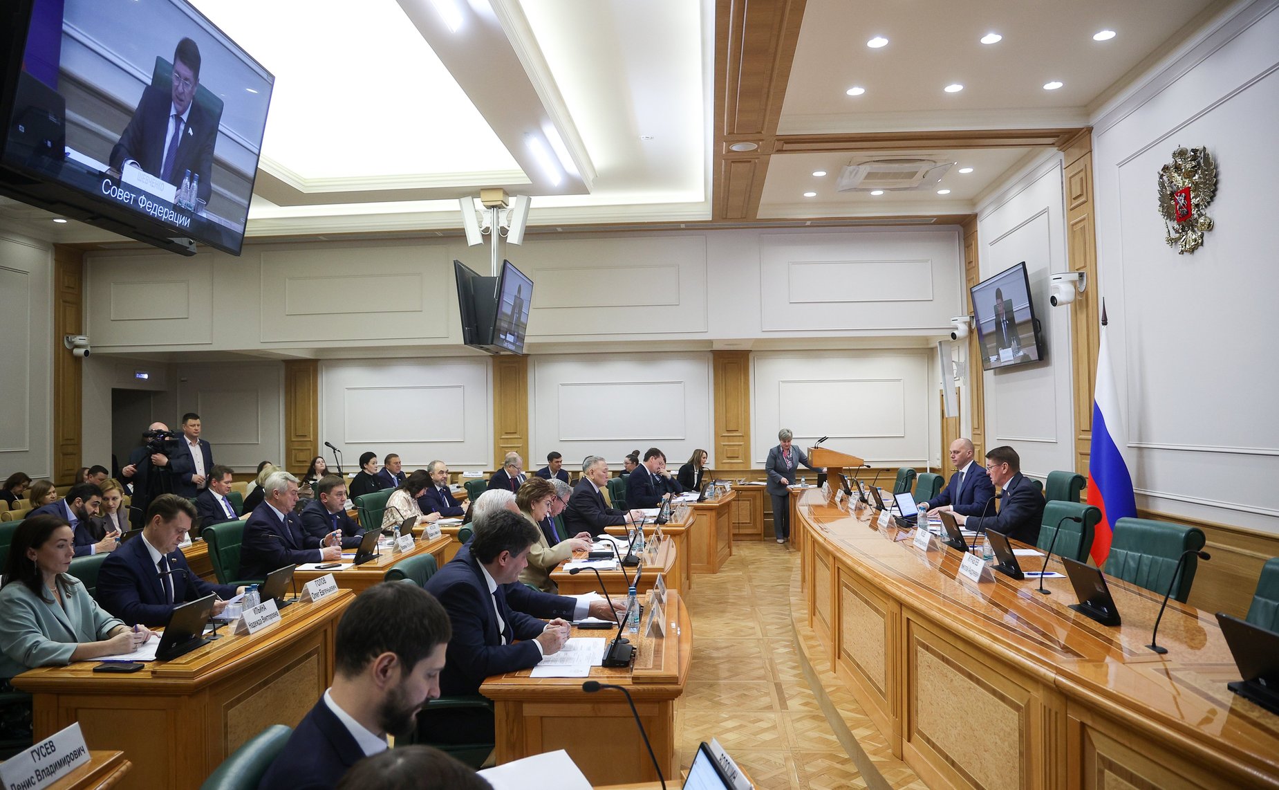 Расширенное заседание Комитета СФ по федеративному устройству, региональной политике, местному самоуправлению и Делам Севера на тему «О развитии коммунальной инфраструктуры на территории Калининградской области»