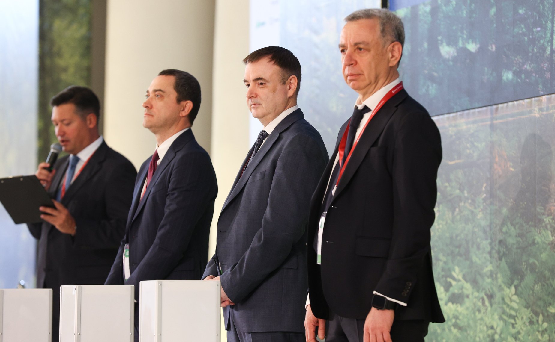 Церемония торжественного старта международного проекта «Трек года». XI Невский международный экологический конгресс