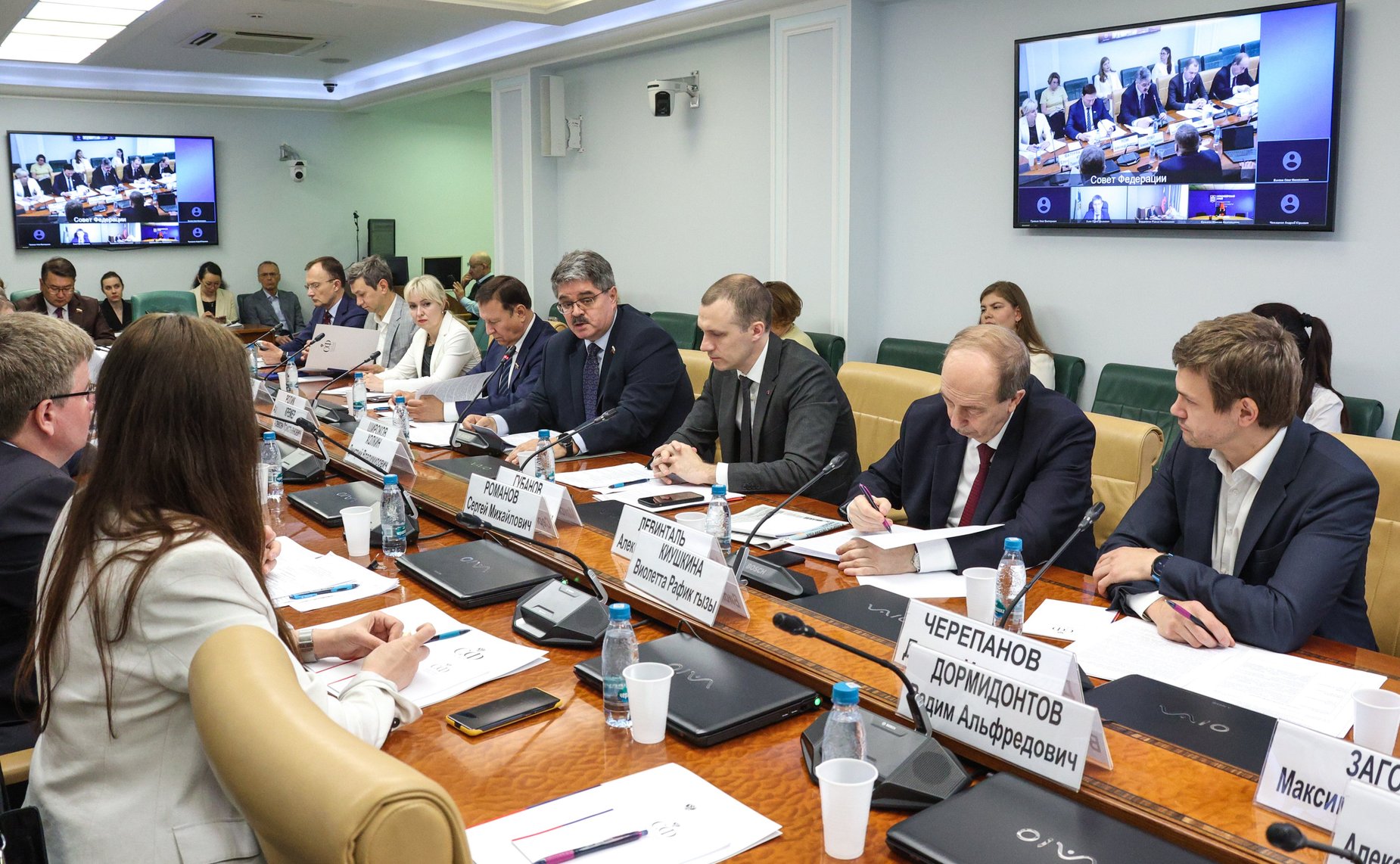 Совещание Комитета Совета Федерации по федеративному устройству, региональной политике, МСУ и делам Севера совместно с АО «Корпорацией развития Дальнего Востока и Арктики»