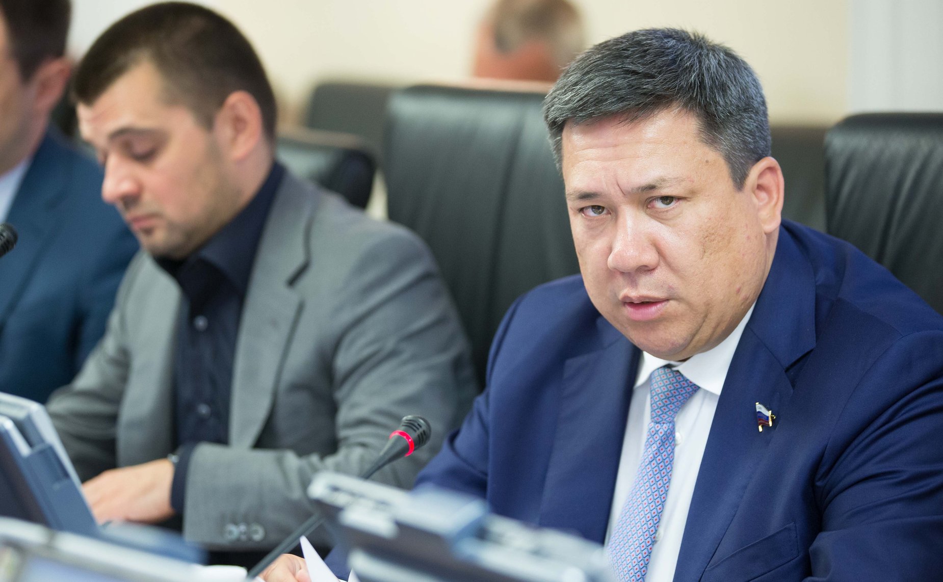 В. Полетаев