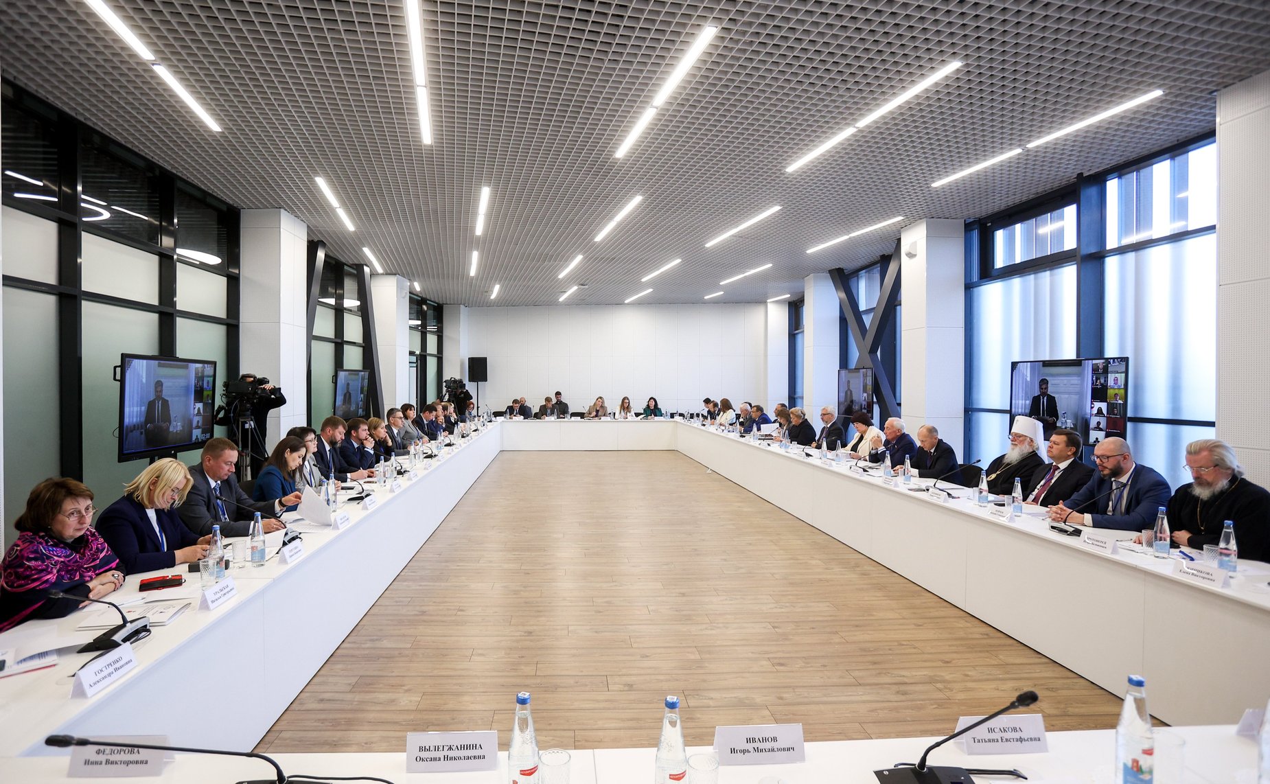 X Парламентский форум «Историко-культурное наследие России». Секция 3 «Сохранение и продвижение культурных и духовных ценностей Российской Федерации в контексте глобальных вызовов»