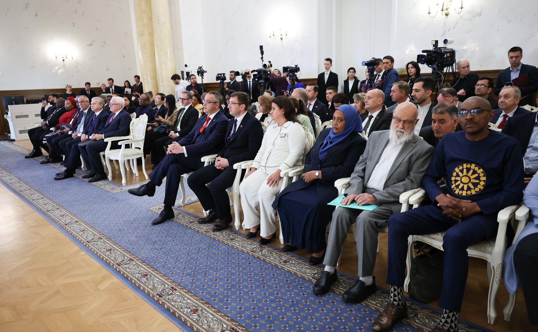 Церемония визирования заявления участников Парламентского движения столиц стран БРИКС