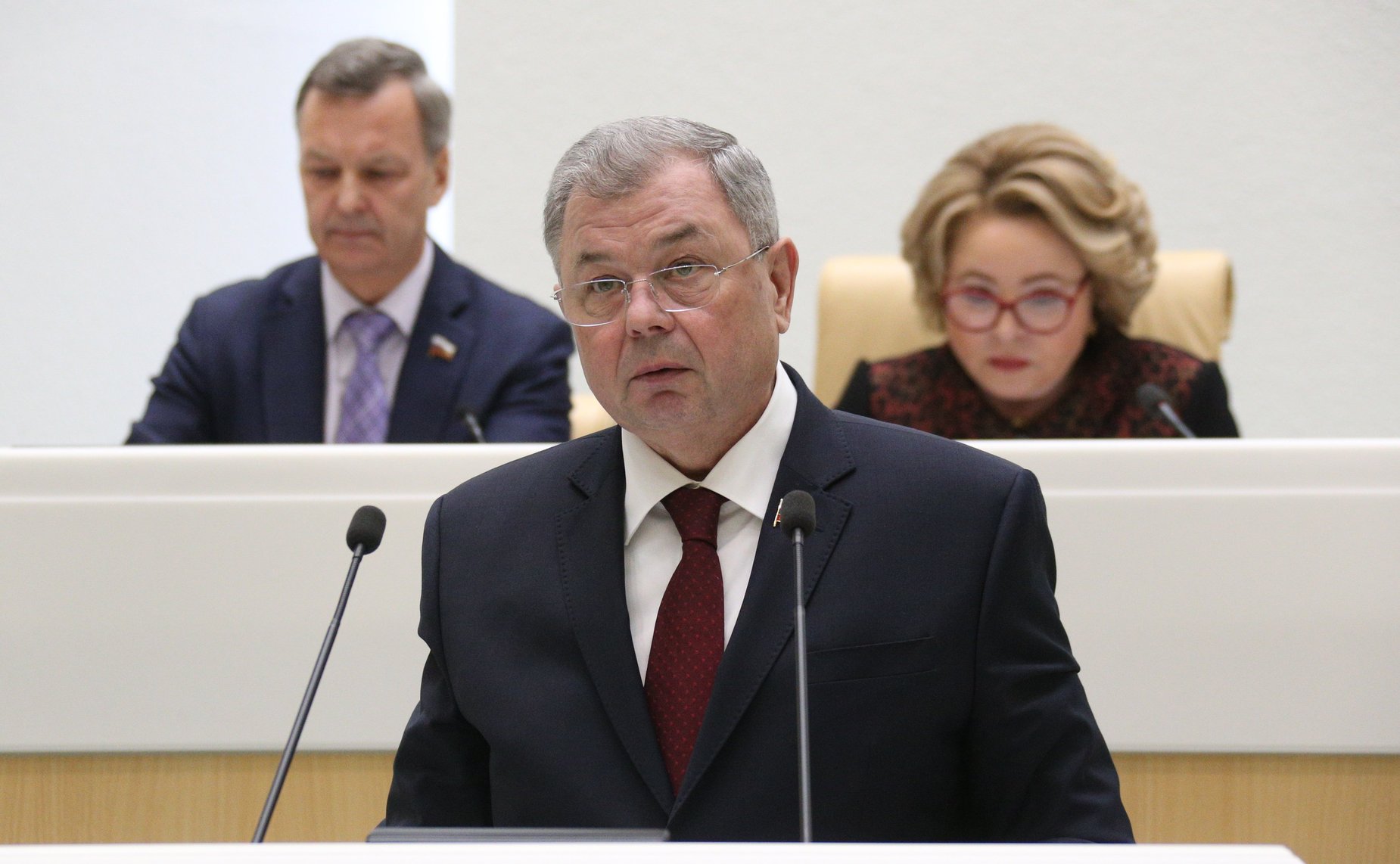 Анатолий Артамонов