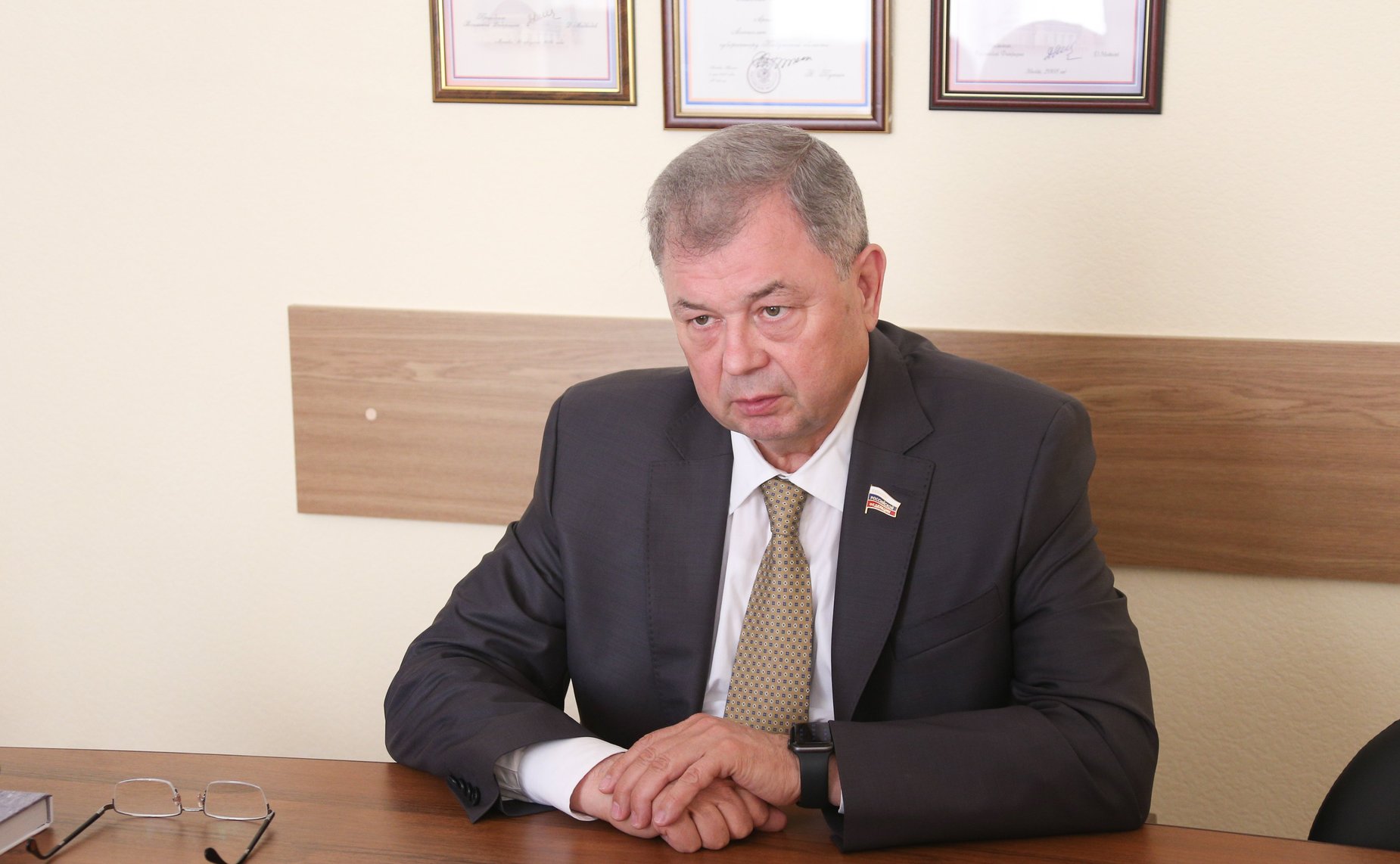 Анатолий Артамонов провел рабочую встречу с Председателем Правительства Республики Хакасия Валентином Коноваловым