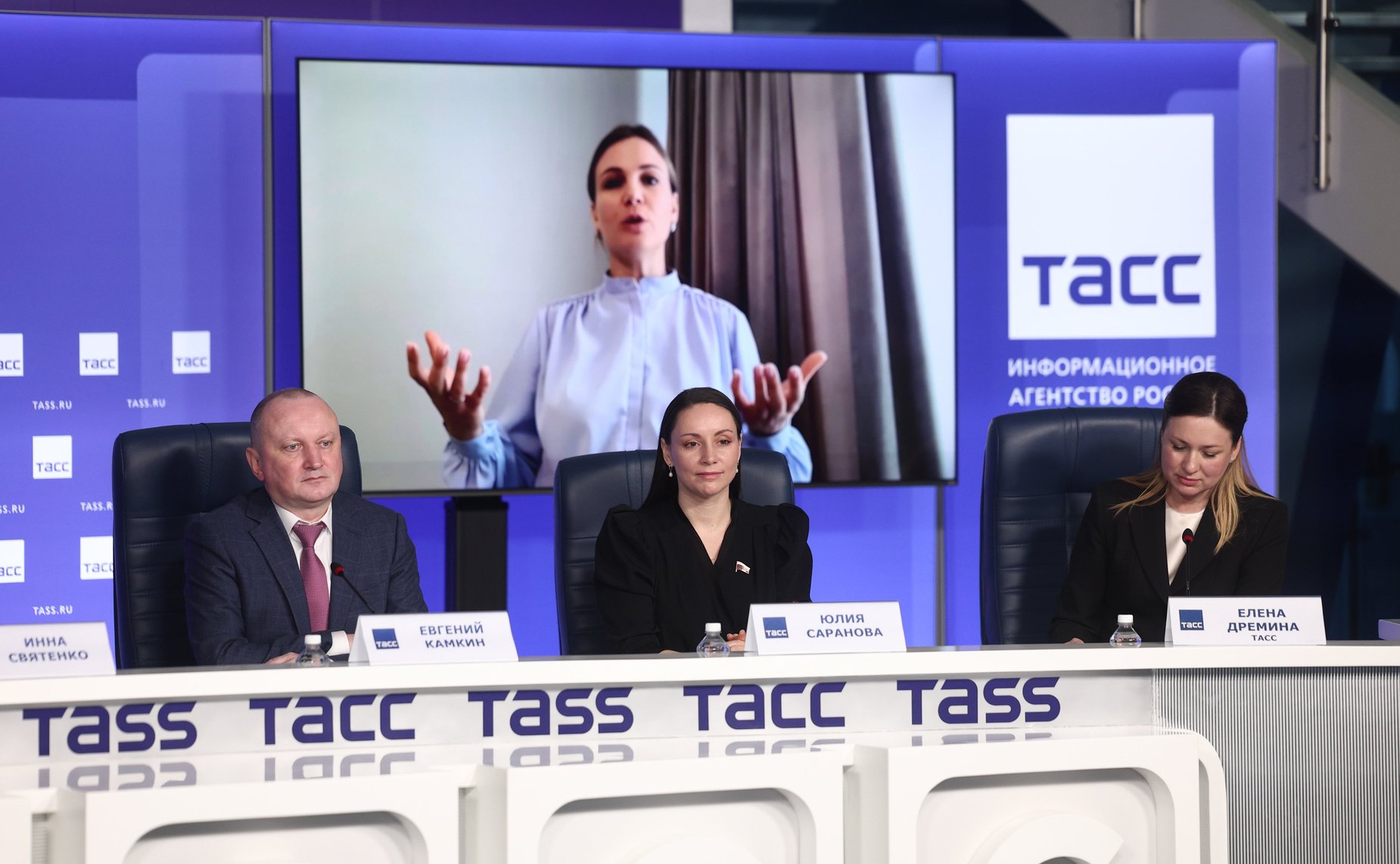 Пресс-конференция, посвященная началу приема заявок на соискание ХI Всероссийской премии за вклад в развитие донорства крови и костного мозга «Соучастие»