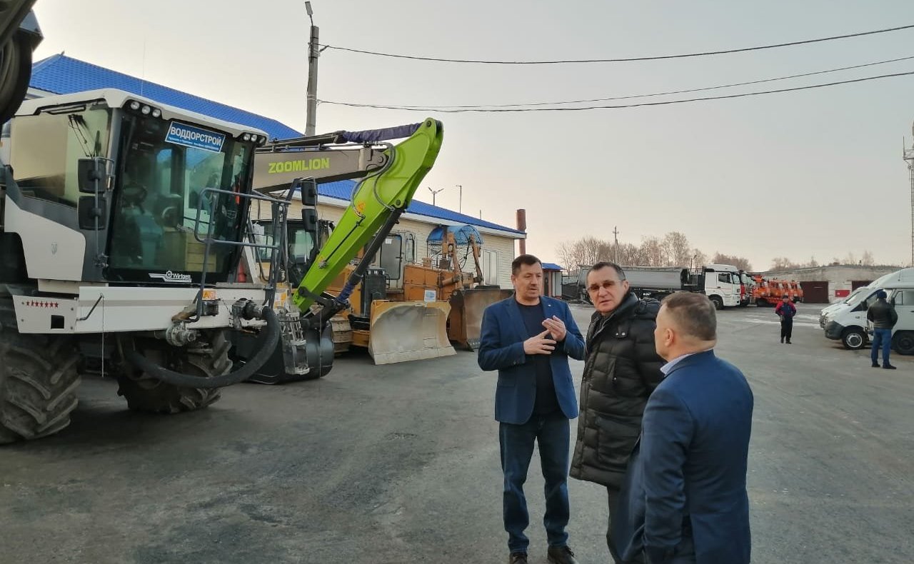 Николай Федоров ознакомился с деятельностью многопрофильной компании в Чувашии