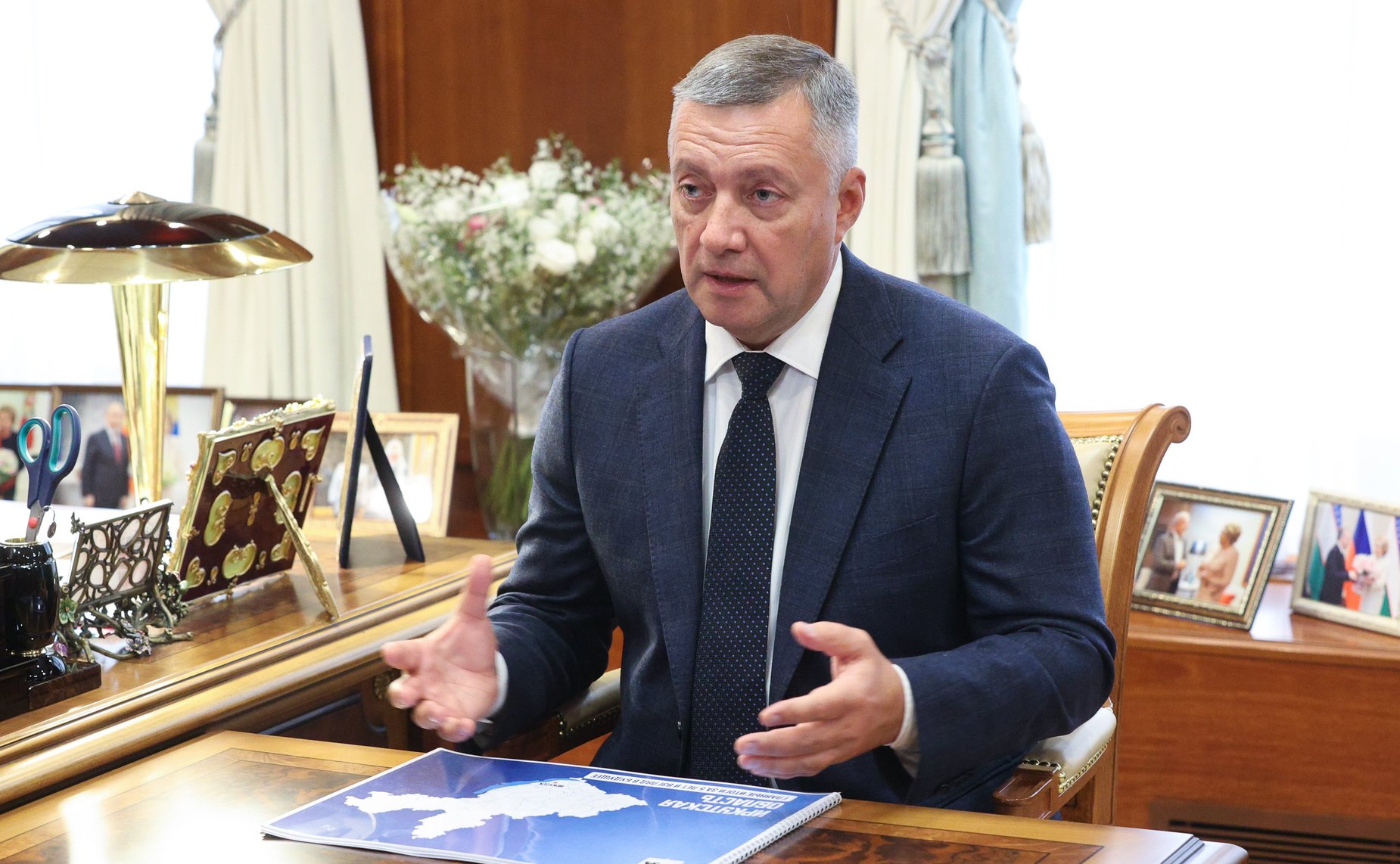 Валентина Матвиенко провела встречу с губернатором Иркутской области Игорем Кобзевым