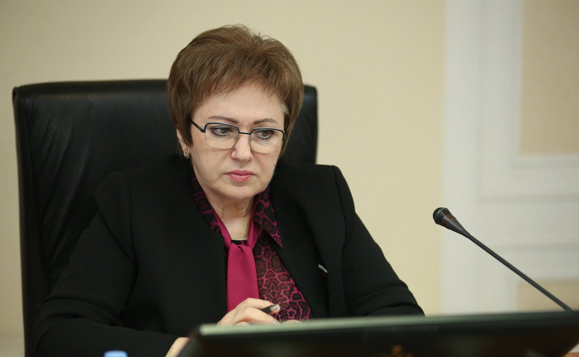 Елена Бибикова