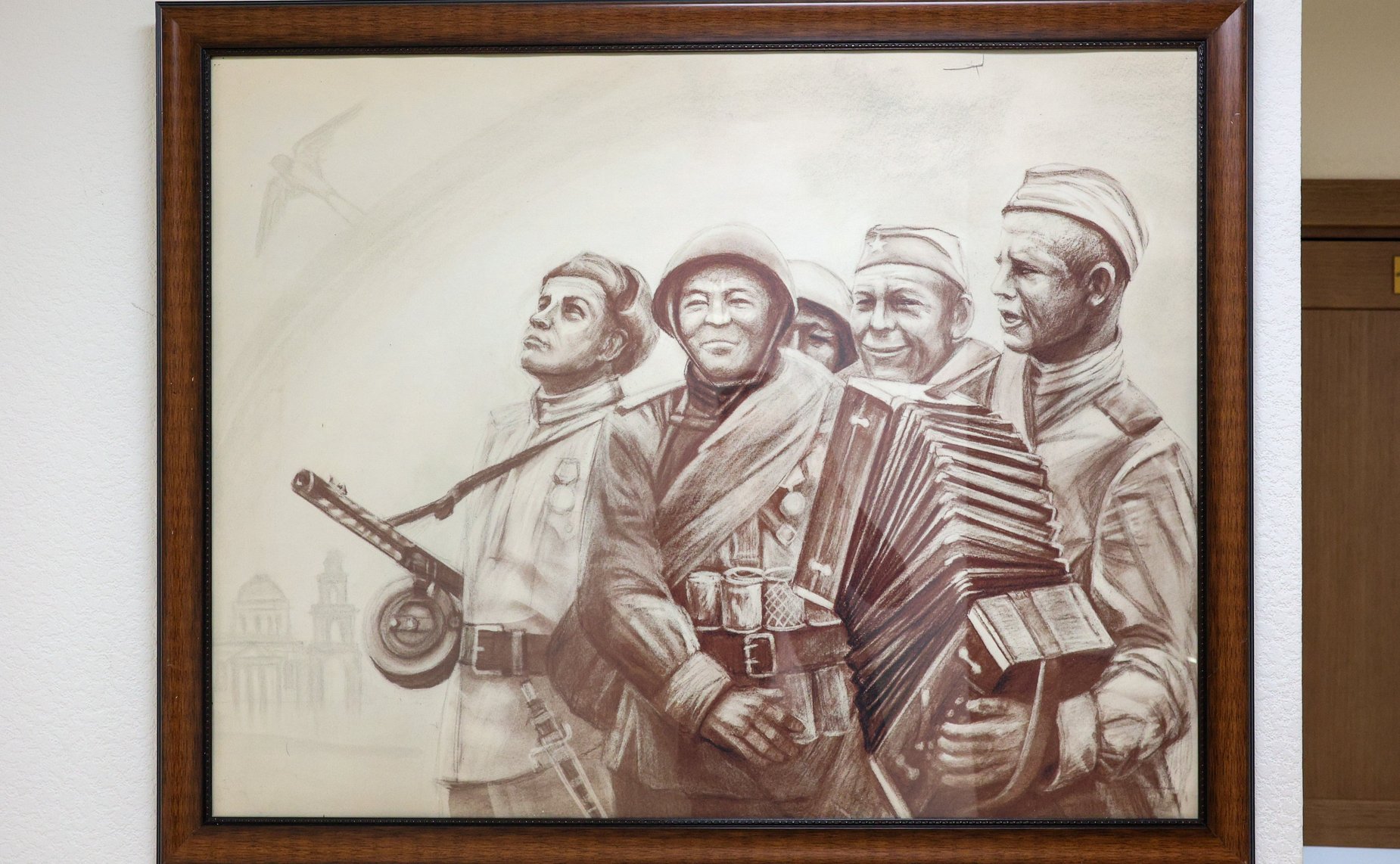 Торжественное открытие выставки Народного художника РФ Людмилы Юга «Нить времен. Подвиг Победы»