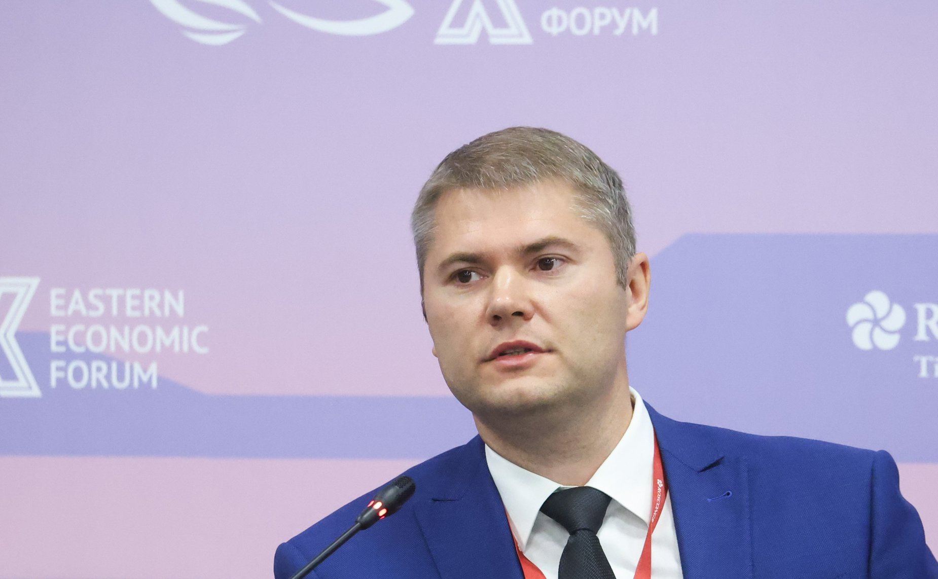 Сессия «Свобода предпринимательства в России: развитие государственных механизмов защиты и поддержки бизнеса». X Восточный экономический форум