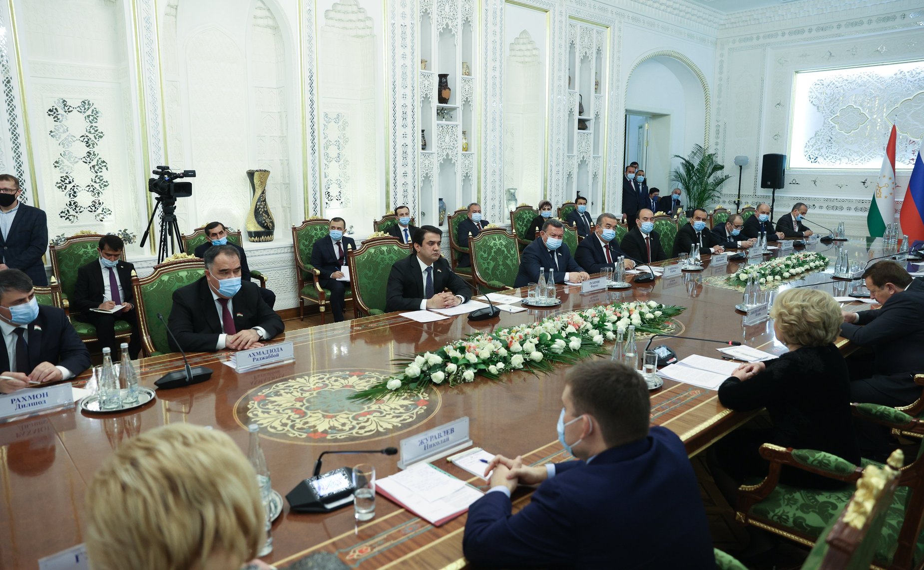 Встреча Председателя Совета Федерации Валентины Матвиенко с Председателем Маджлиси милли Маджлиси Оли Республики Таджикистан Рустами Эмомали