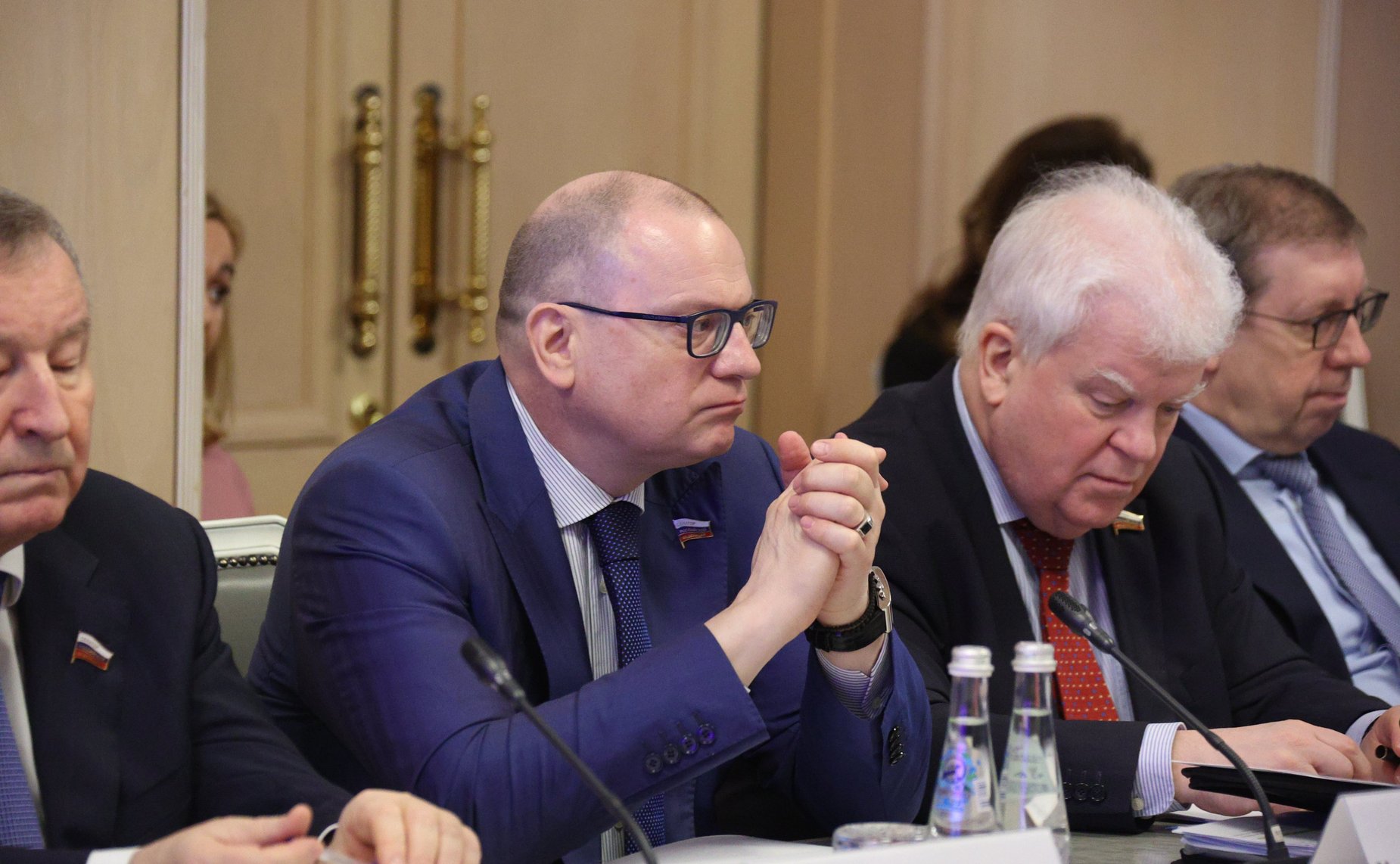 Заседание парламентской комиссии по расследованию обстоятельств, связанных с созданием американскими специалистами биологических лабораторий на территории Украины