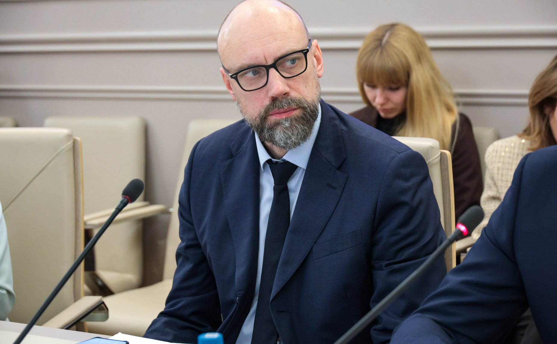 Круглый стол на тему «Актуальные вопросы совершенствования межбюджетных отношений при реализации Федерального закона «Об общих принципах организации местного самоуправления в единой системе публичной власти»