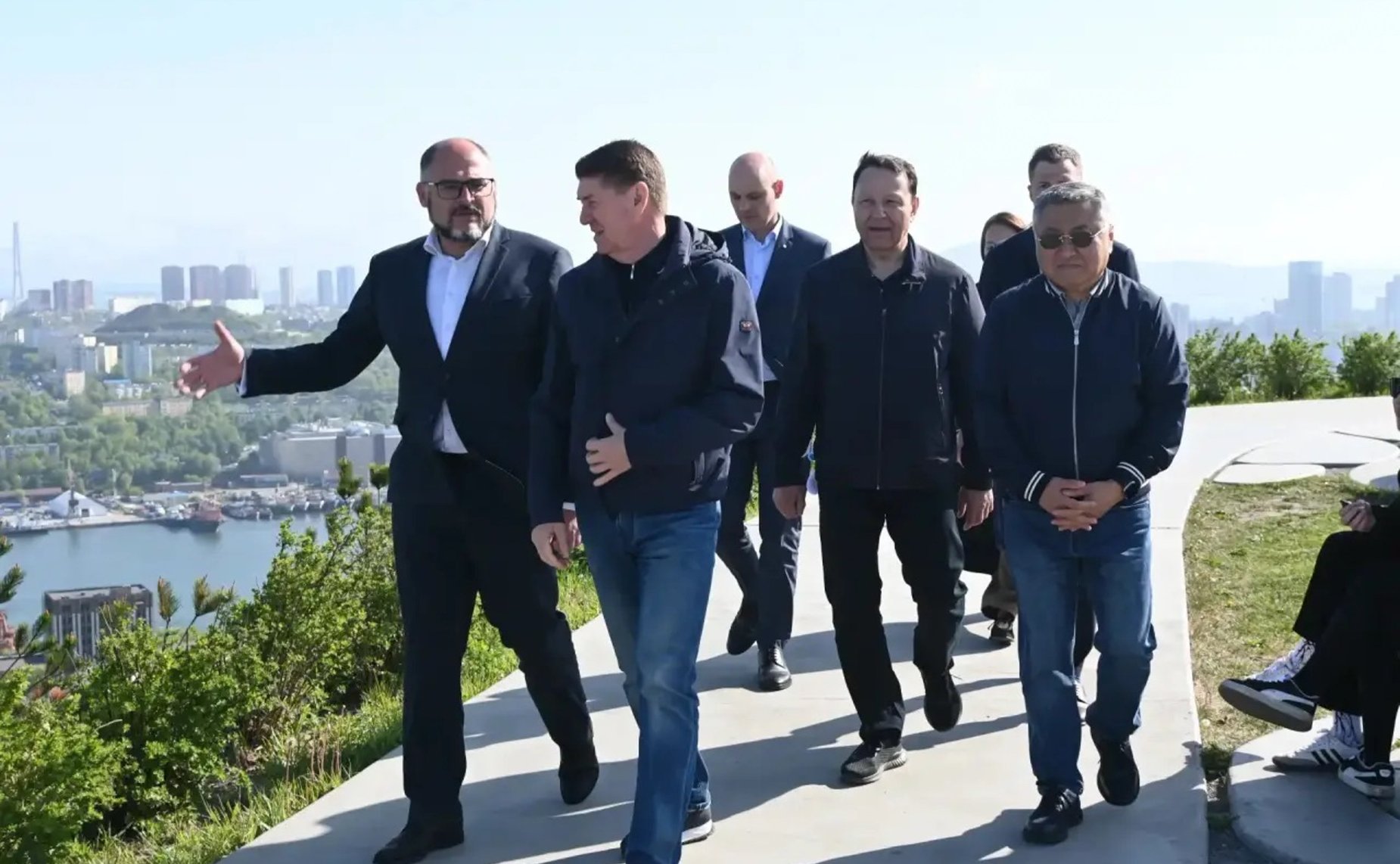 Андрей Шевченко и Александр Ролик посетили Приморский край с рабочей поездкой