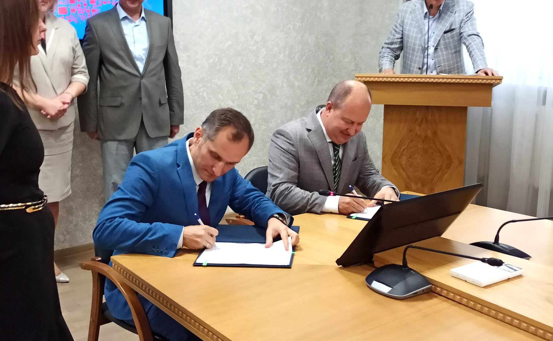 Подписание соглашения о сотрудничестве Уфимского государственного нефтяного технического университета (УГНТУ) с Башкирским государственным медицинском университетом (БГМУ), а также Уфимским государственным авиационным техническим университетом (УГАТУ)