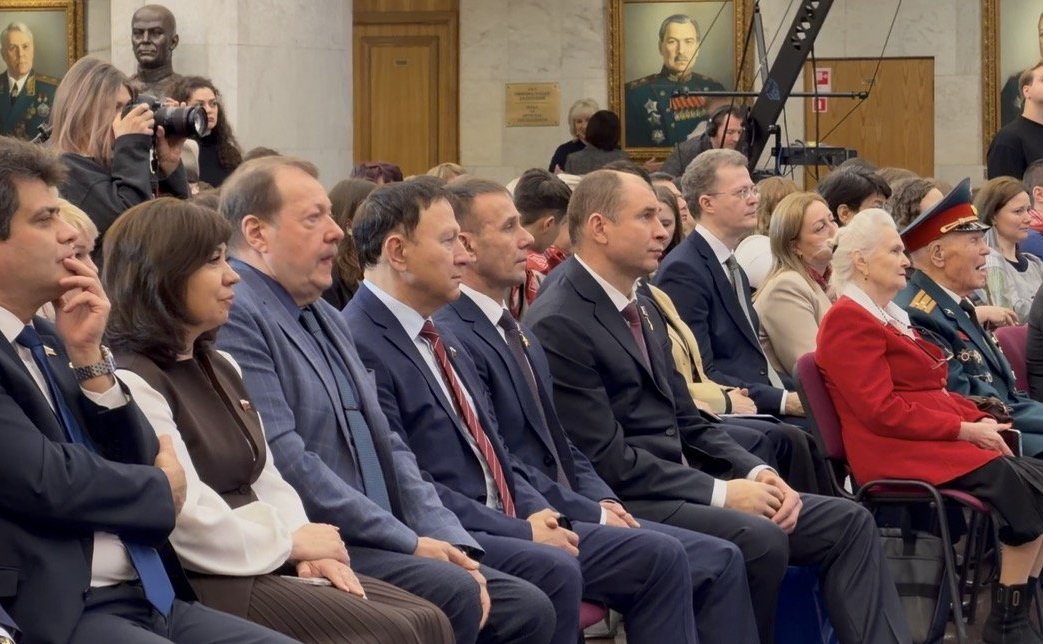 Сенаторы РФ приняли участие в торжественной церемонии награждения победителей и призеров Всероссийского конкурса исследовательских проектов «Без срока давности» и Всероссийского фестиваля методических разработок по кинопедагогике «Лента памяти»