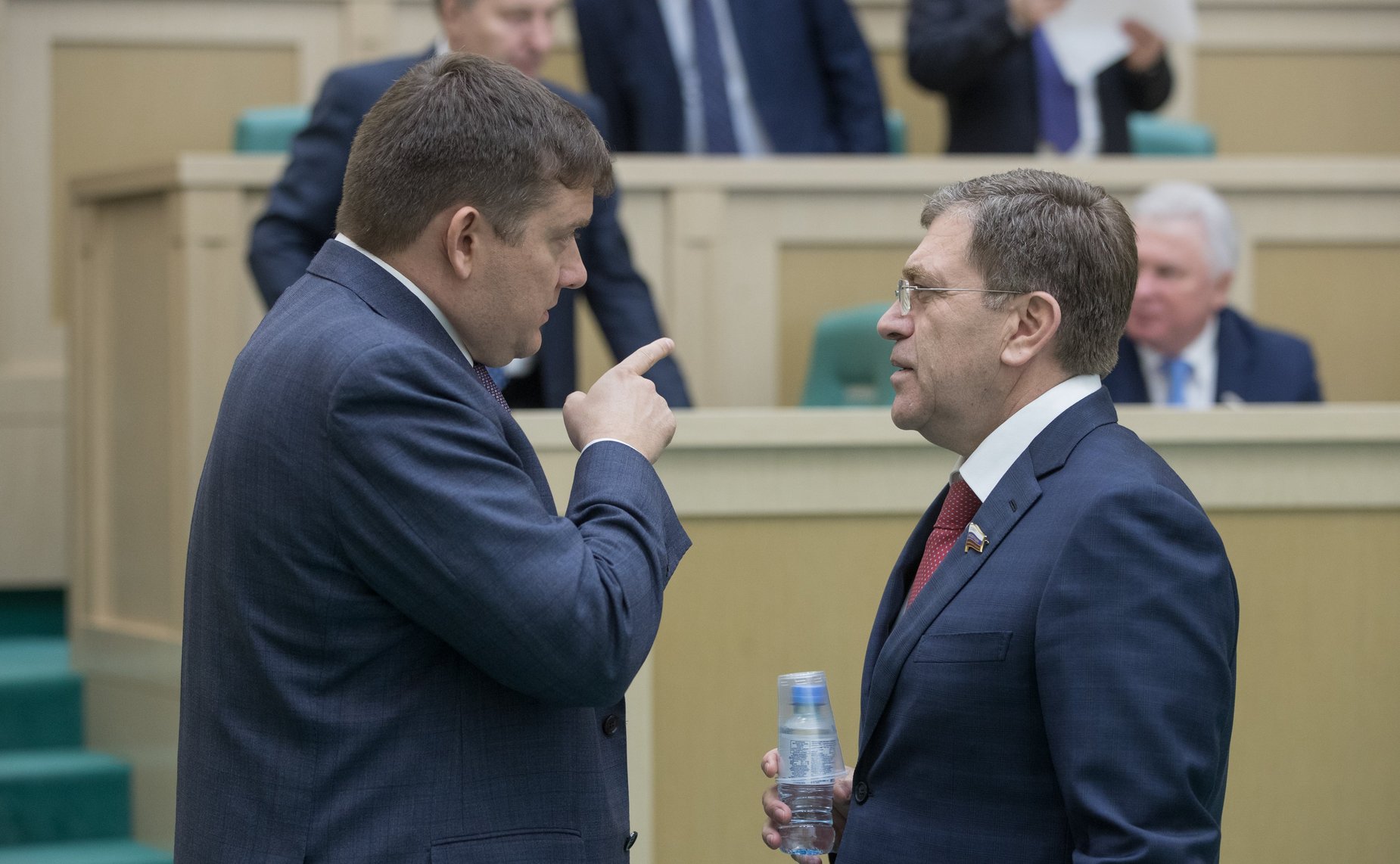 Н. Журавлев и А. Салпагаров