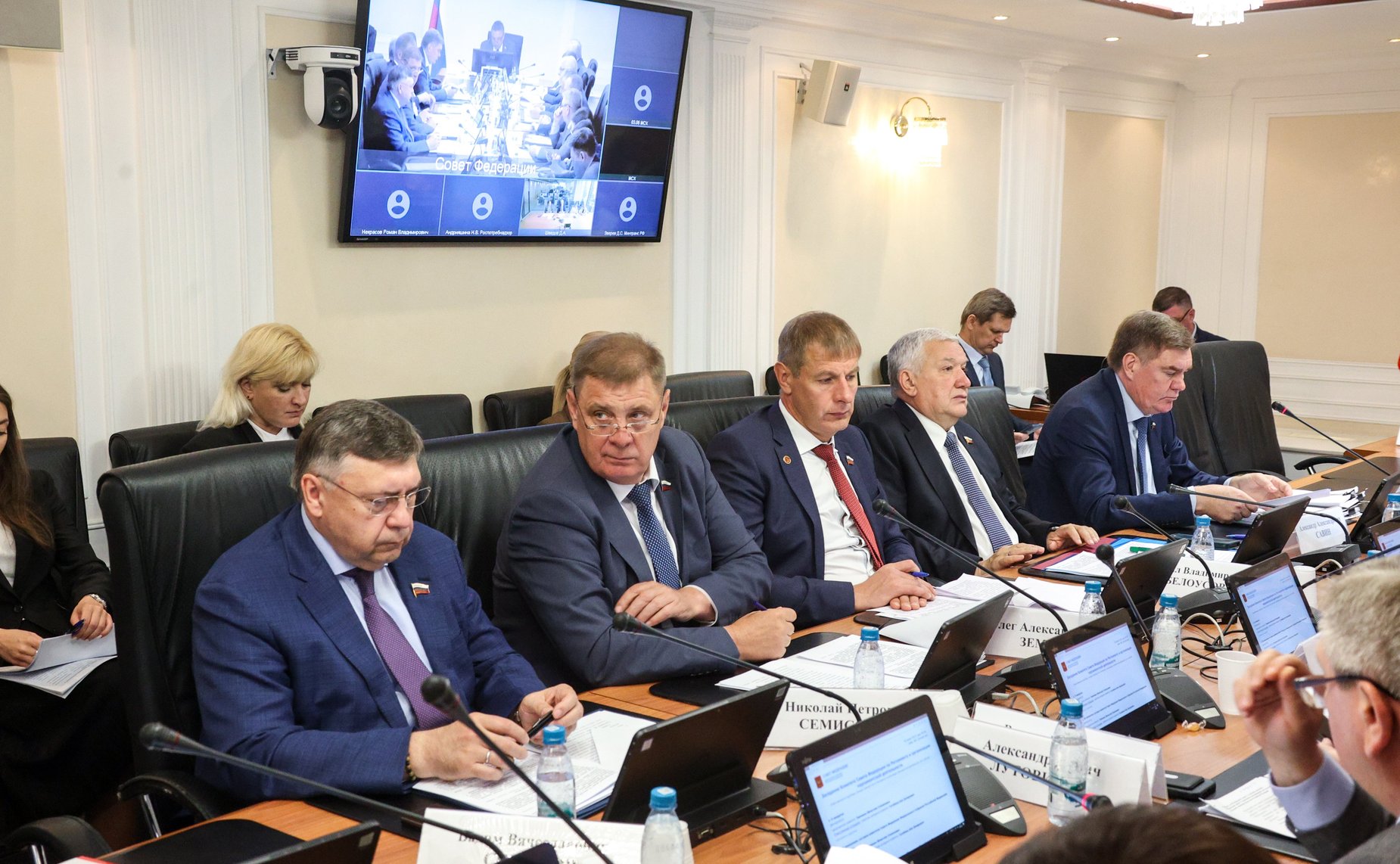 Заседание Комитета Совета Федерации по Регламенту и организации парламентской деятельности