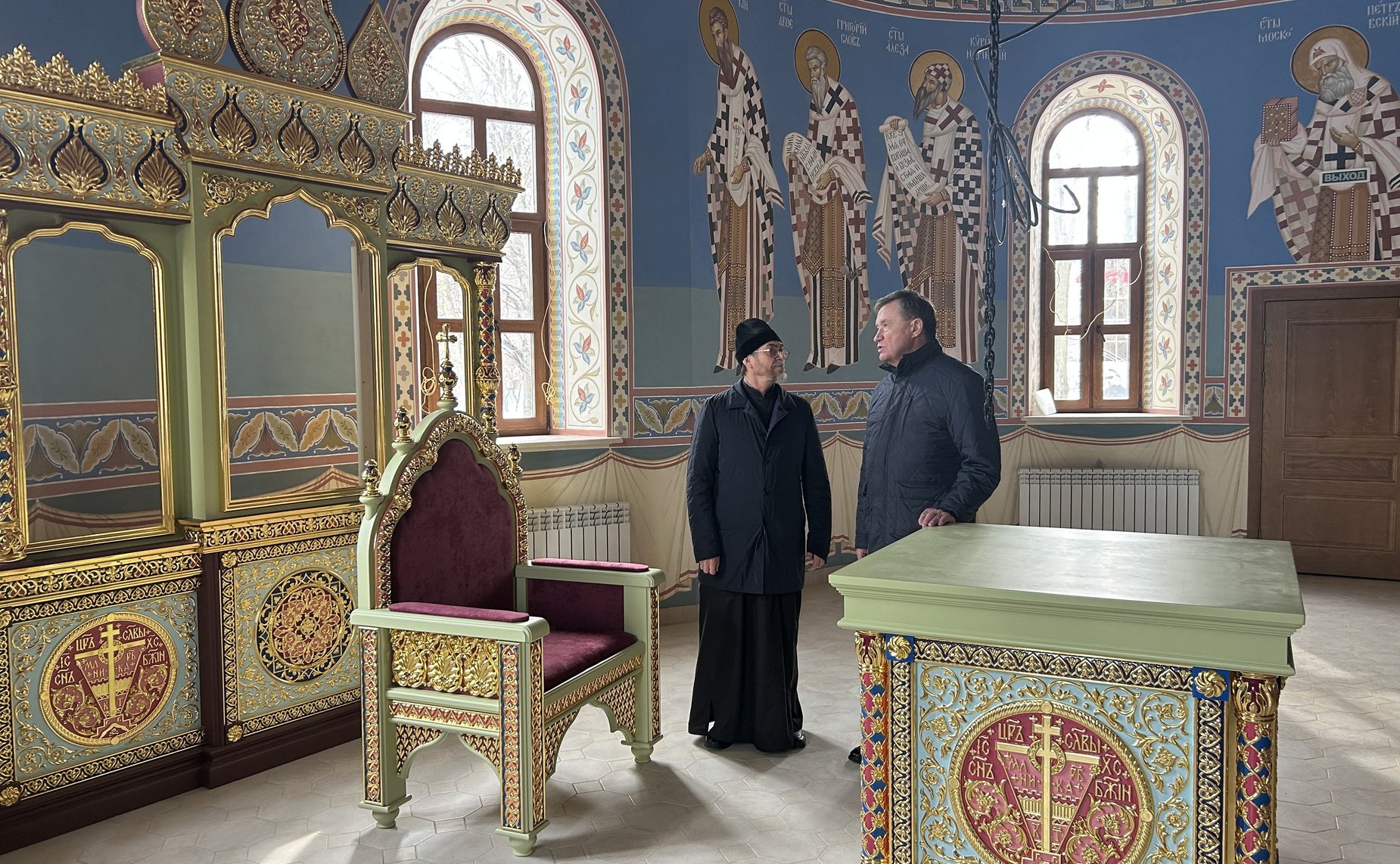 Сергей Рябухин в ходе рабочей поездки обсудил благоустройство строящегося храма