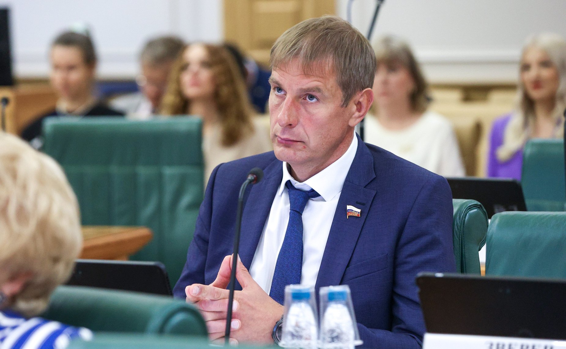 Олег Земцов