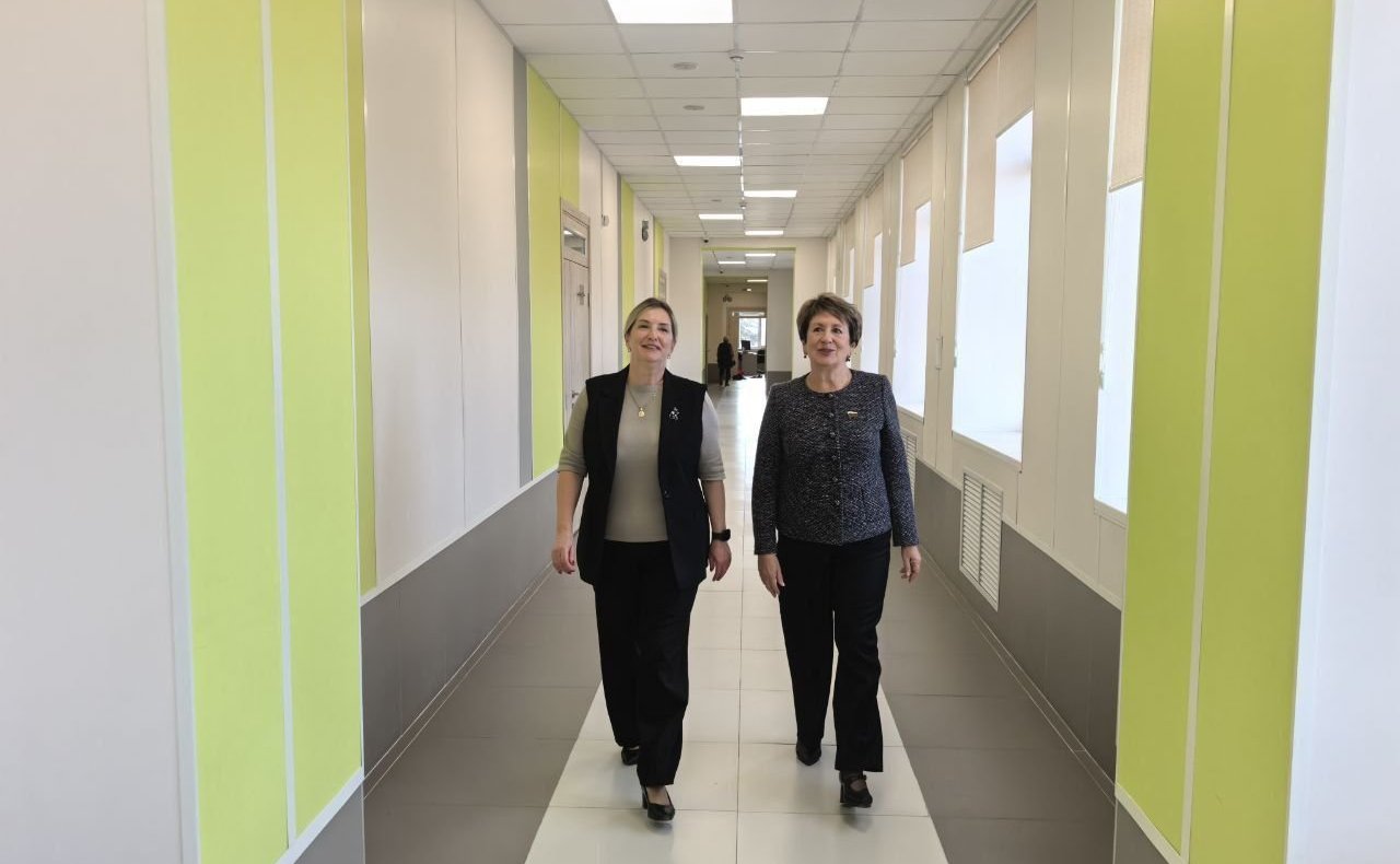 Екатерина Алтабаева посетила школу № 41 им. И.К. Яцуненко