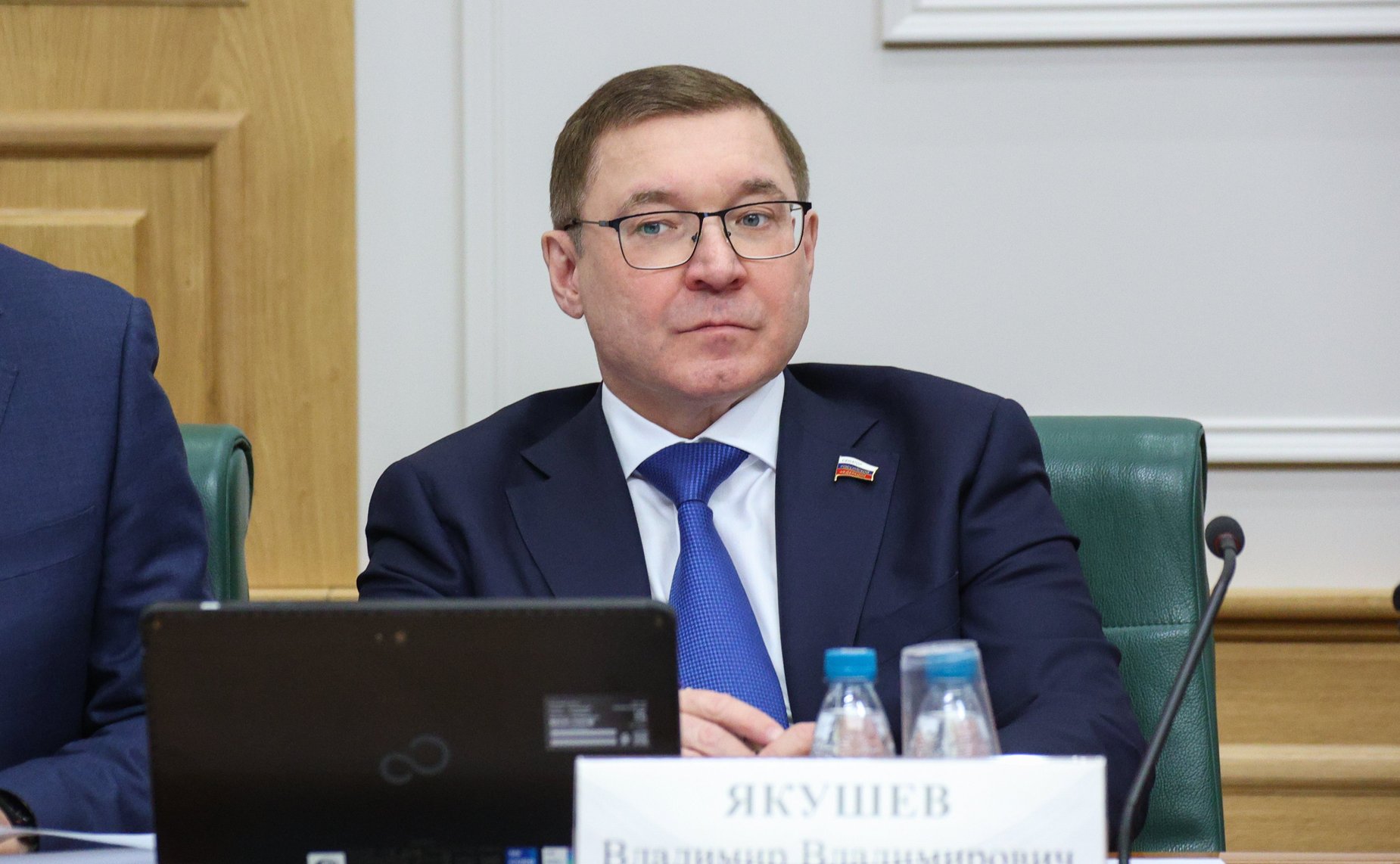 Владимир Якушев