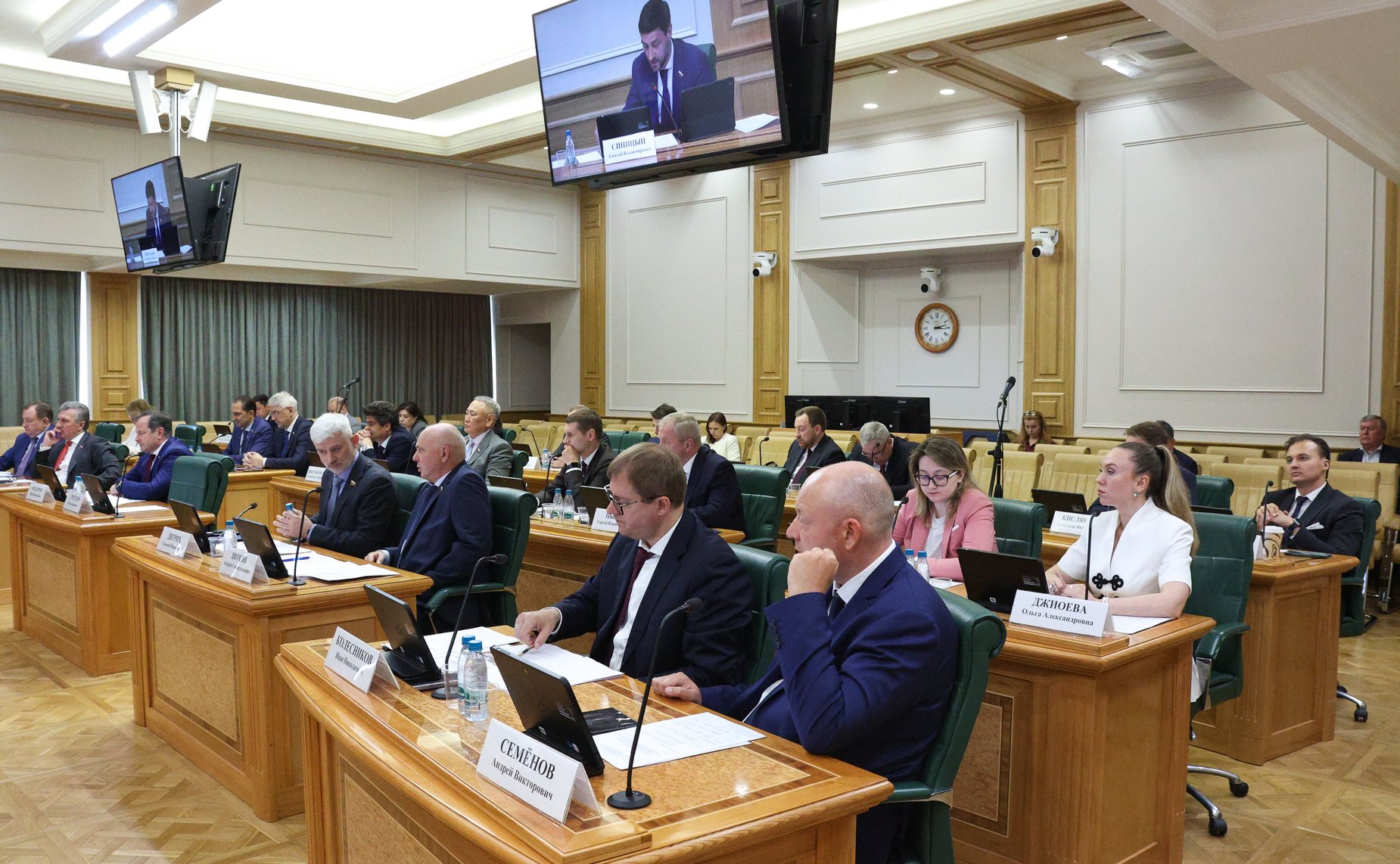 Заседание Совета по развитию транспортного комплекса в субъектах Российской Федерации при Совете Федерации