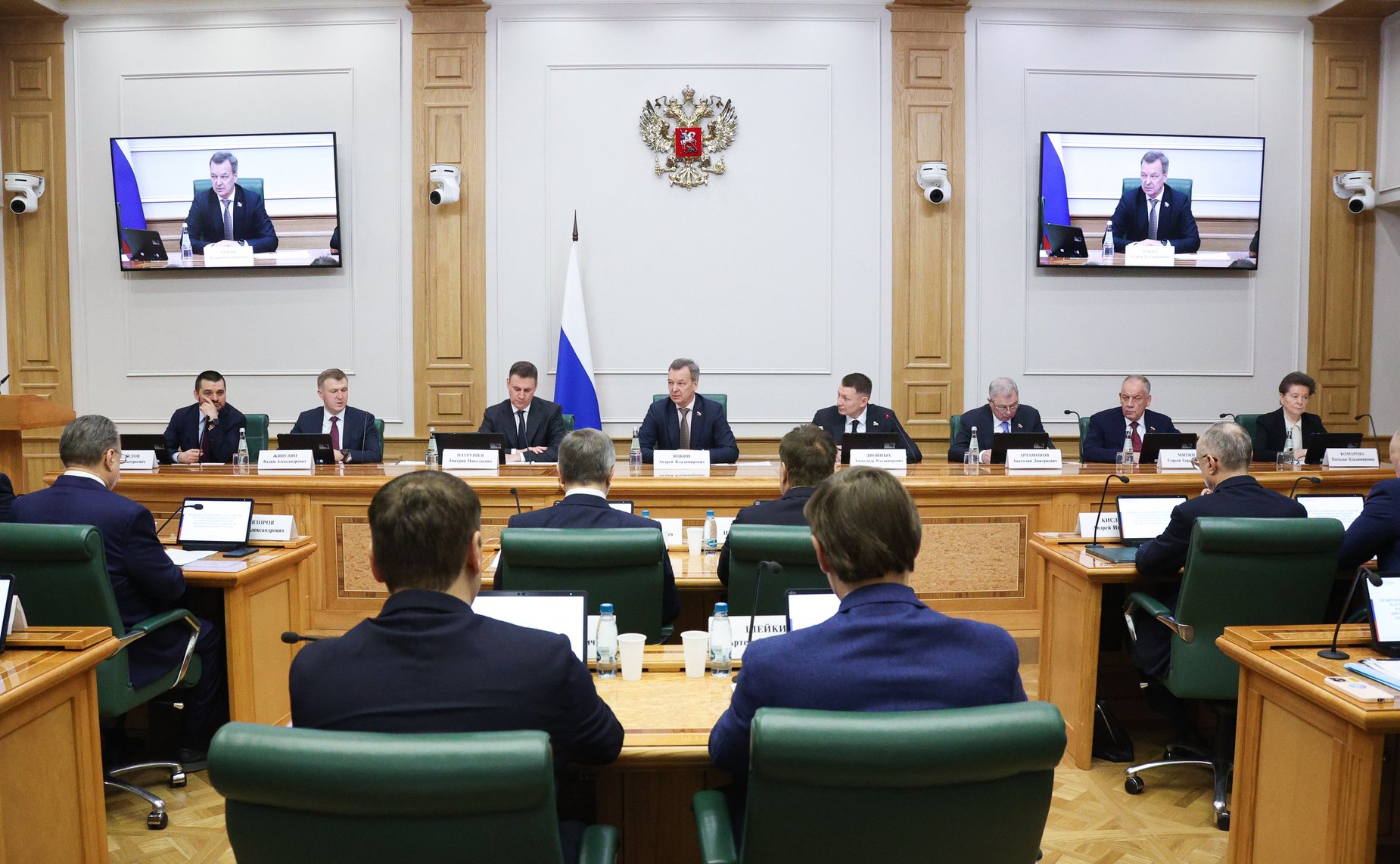 Расширенное заседание Комитета Совета Федерации по аграрно-продовольственной политике и природопользованию с участием заместителя Председателя Правительства Российской Федерации Дмитрия Патрушева