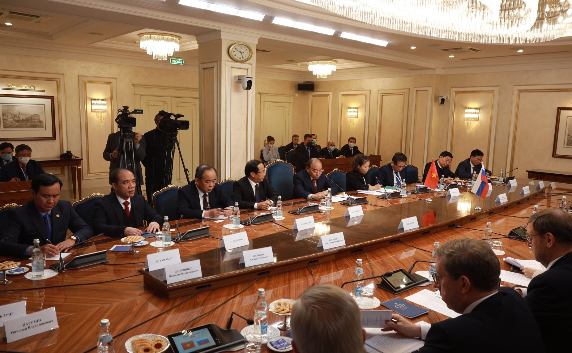 Председатель Совета Федерации Валентина Матвиенко встретилась с Президентом Социалистической Республики Вьетнам Нгуен Суан Фуком