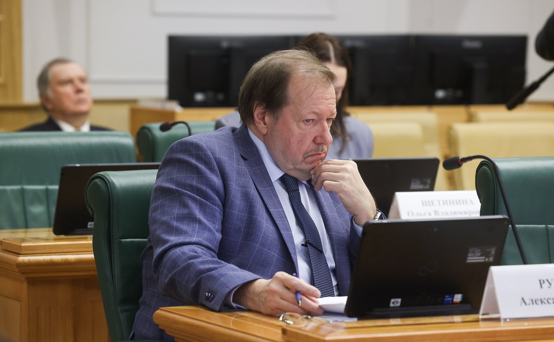 Александр Русаков