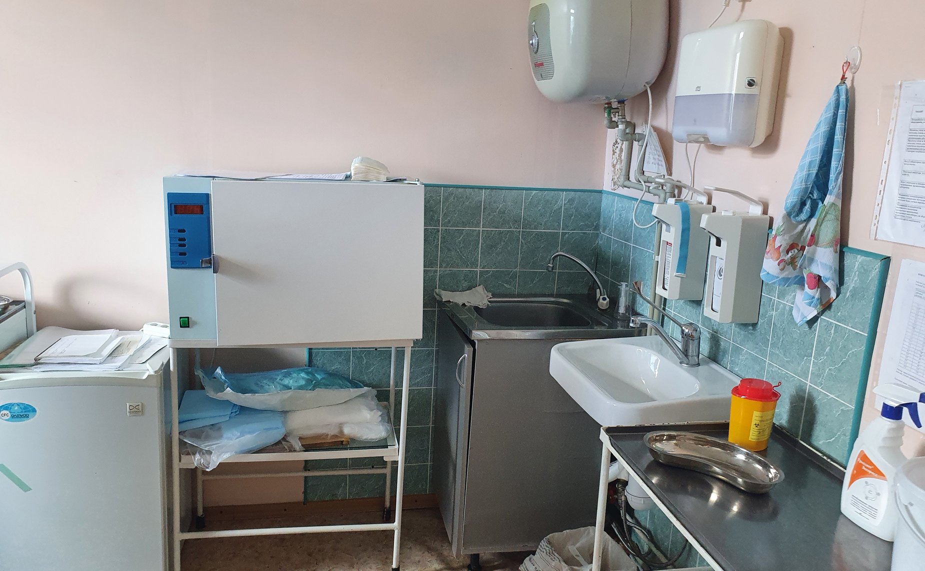 Александр Ракитин посетил амбулатории по вопросу состояния оснащенности рабочих мест фельдшерско-акушерских пунктов персональными компьютерами в п. Новая Вилга