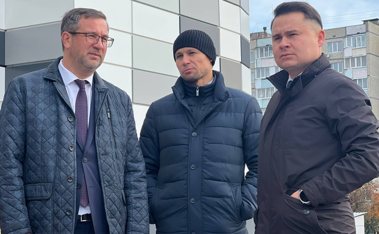 Николай Владимиров ознакомился со строительством Молодежного центра в Чувашии
