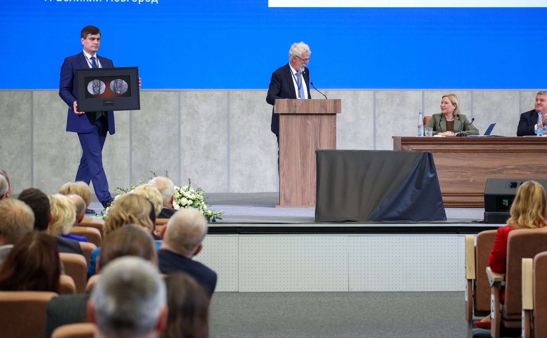 Пленарное заседание Х Парламентского форума «Историко-культурное наследие России»