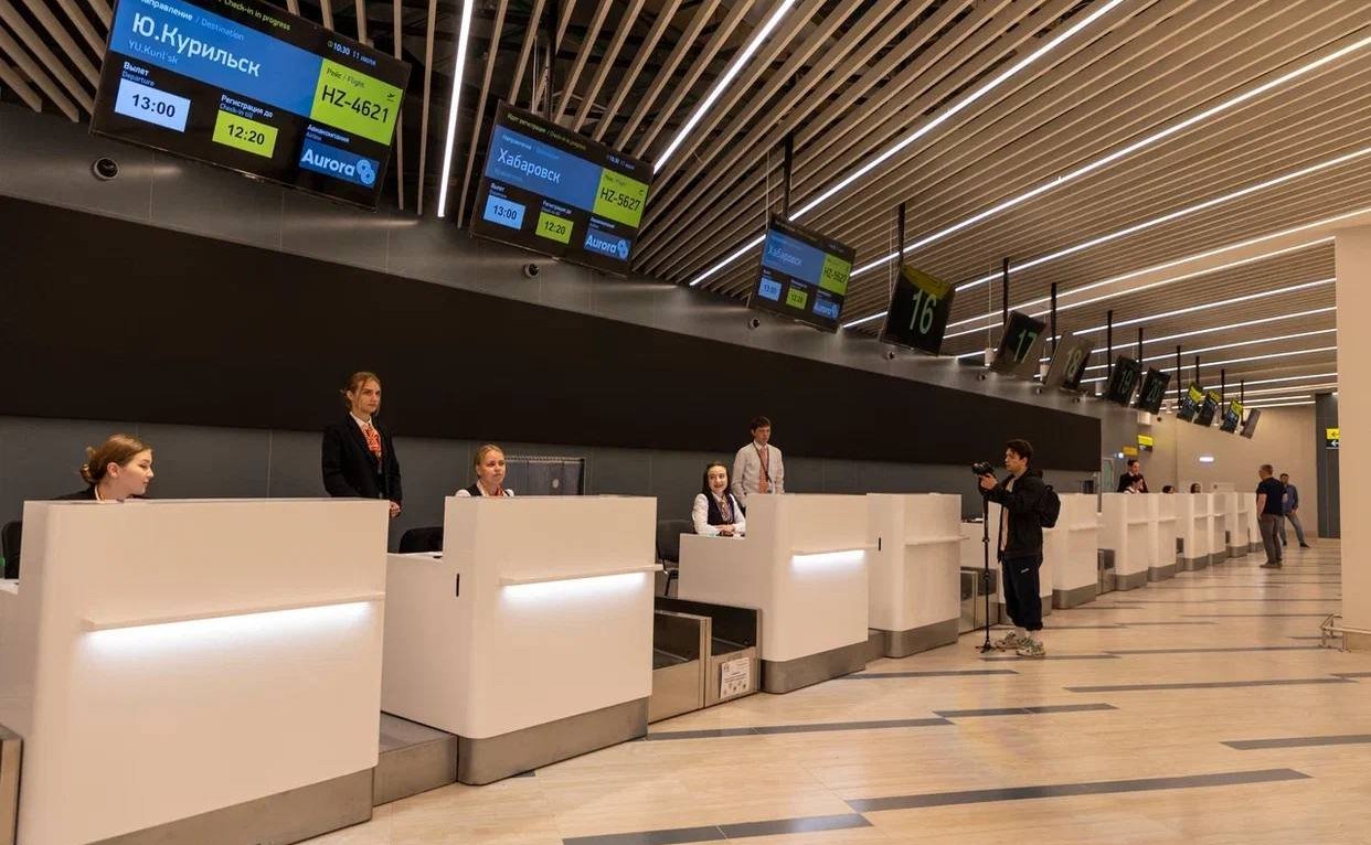 Андрей Хапочкин посетил новый аэровокзальный комплекс в Южно-Сахалинске