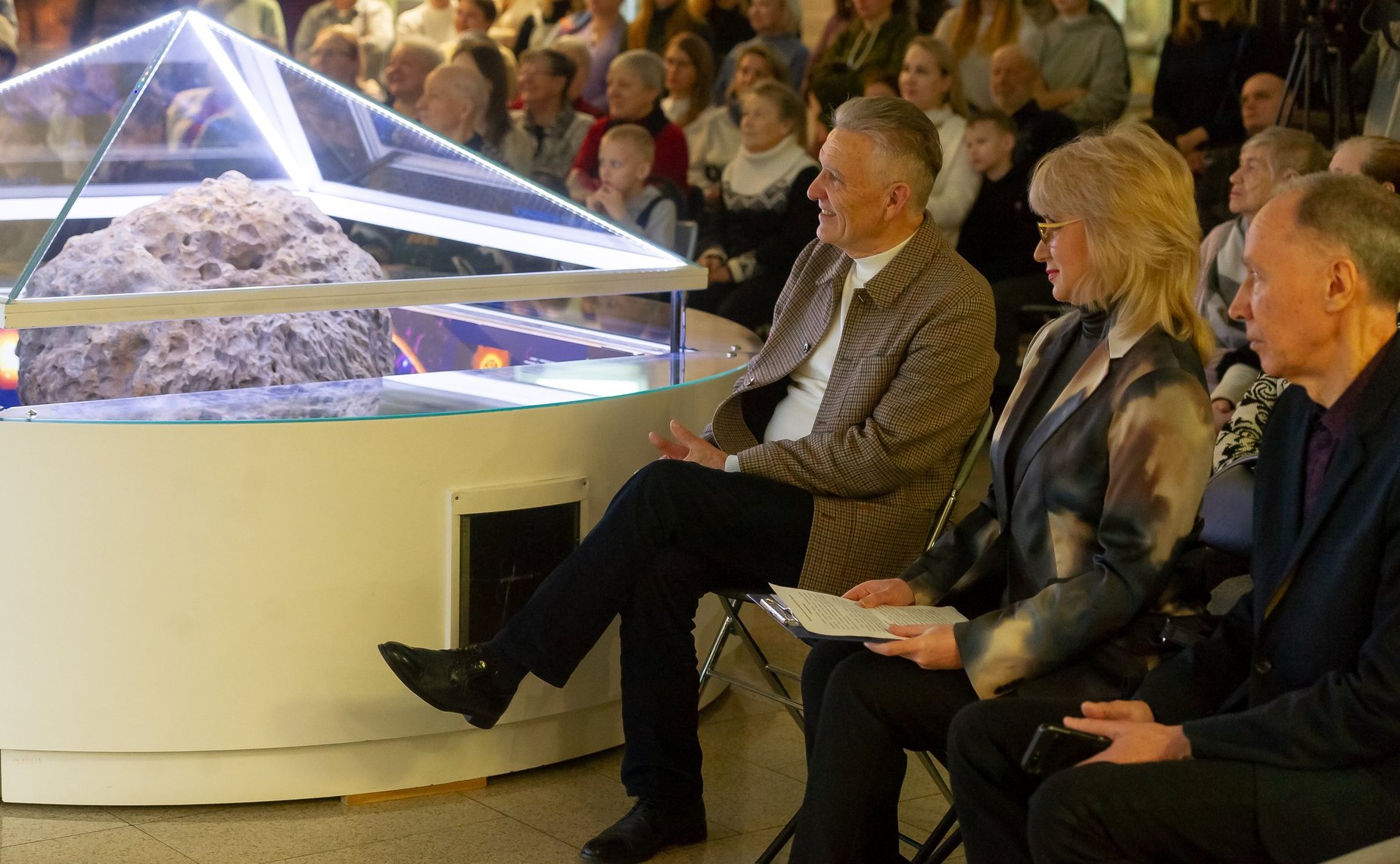 Маргарита Павлова приняла участите в открытии мероприятия, посвященного 11-летию со дня падения метеорита