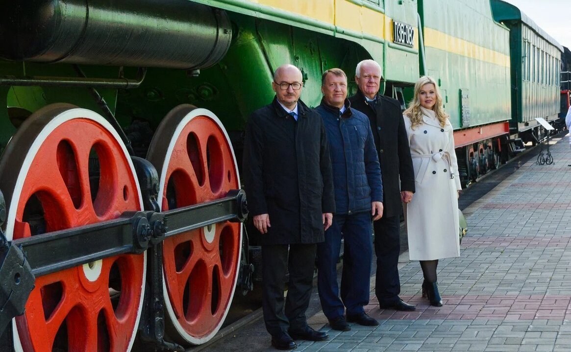 Сенатор РФ Олег Цепкин посетил Центр исторического наследия ЮУЖД