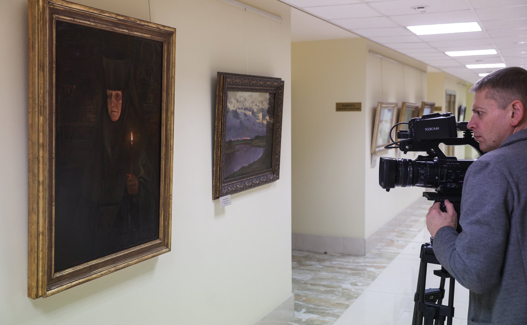 Открытие в Совете Федерации выставки картин художников творческого объединения «Русский мир»