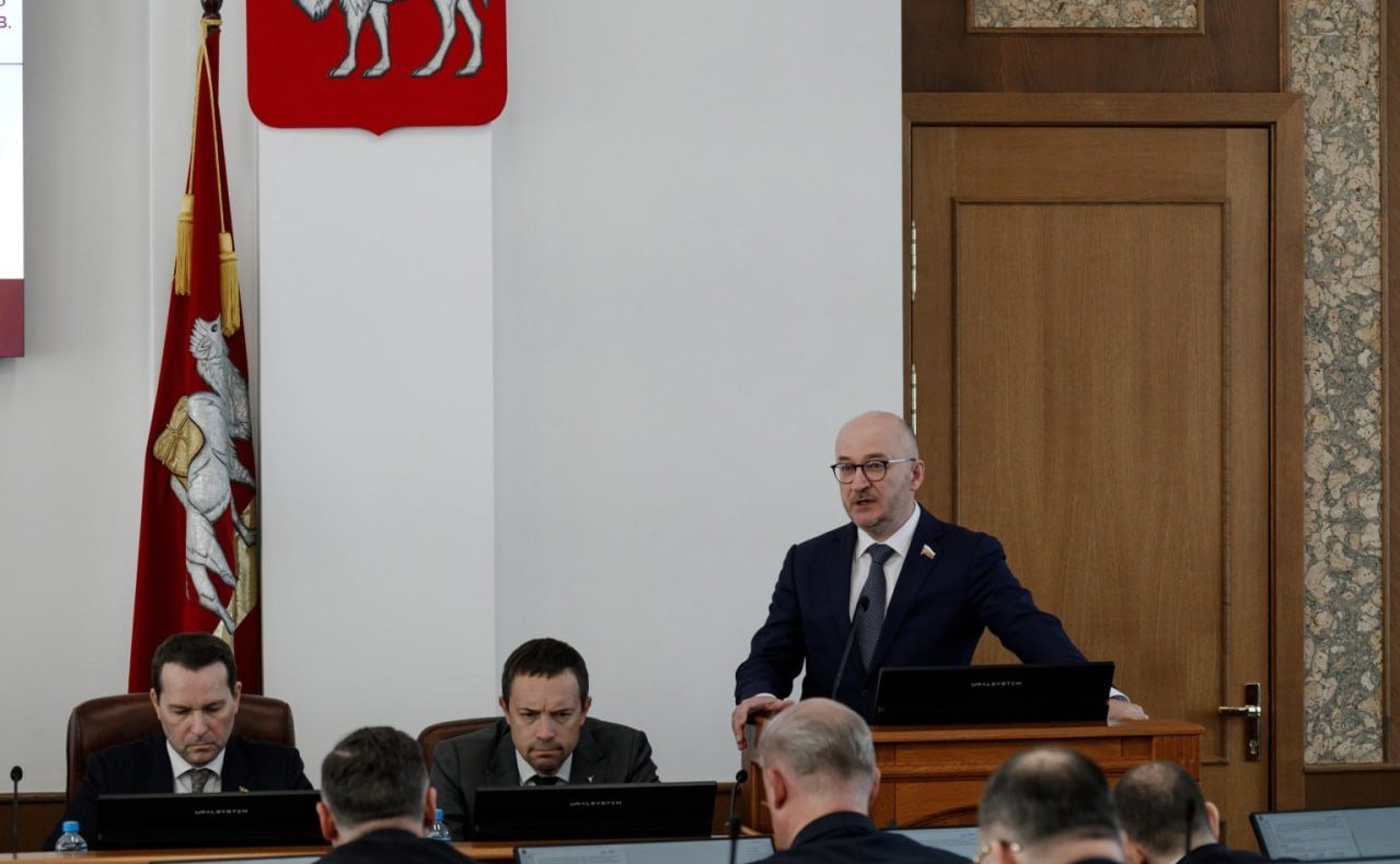 Олег Цепкин выступил перед депутатами Законодательного Собрания региона с докладом о проделанной работе за 2024 год