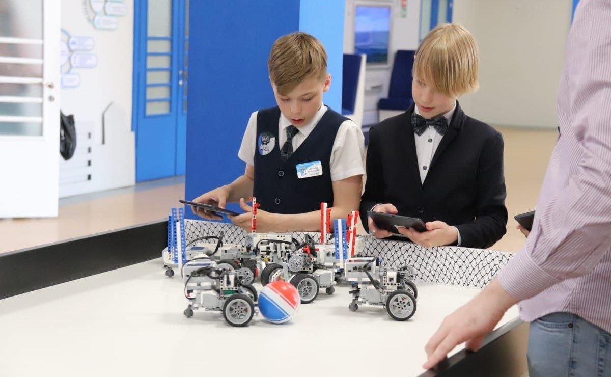 Людмила Скаковская провела выездное совещание Комитета СФ по науке, образованию и культуре в Хабаровске